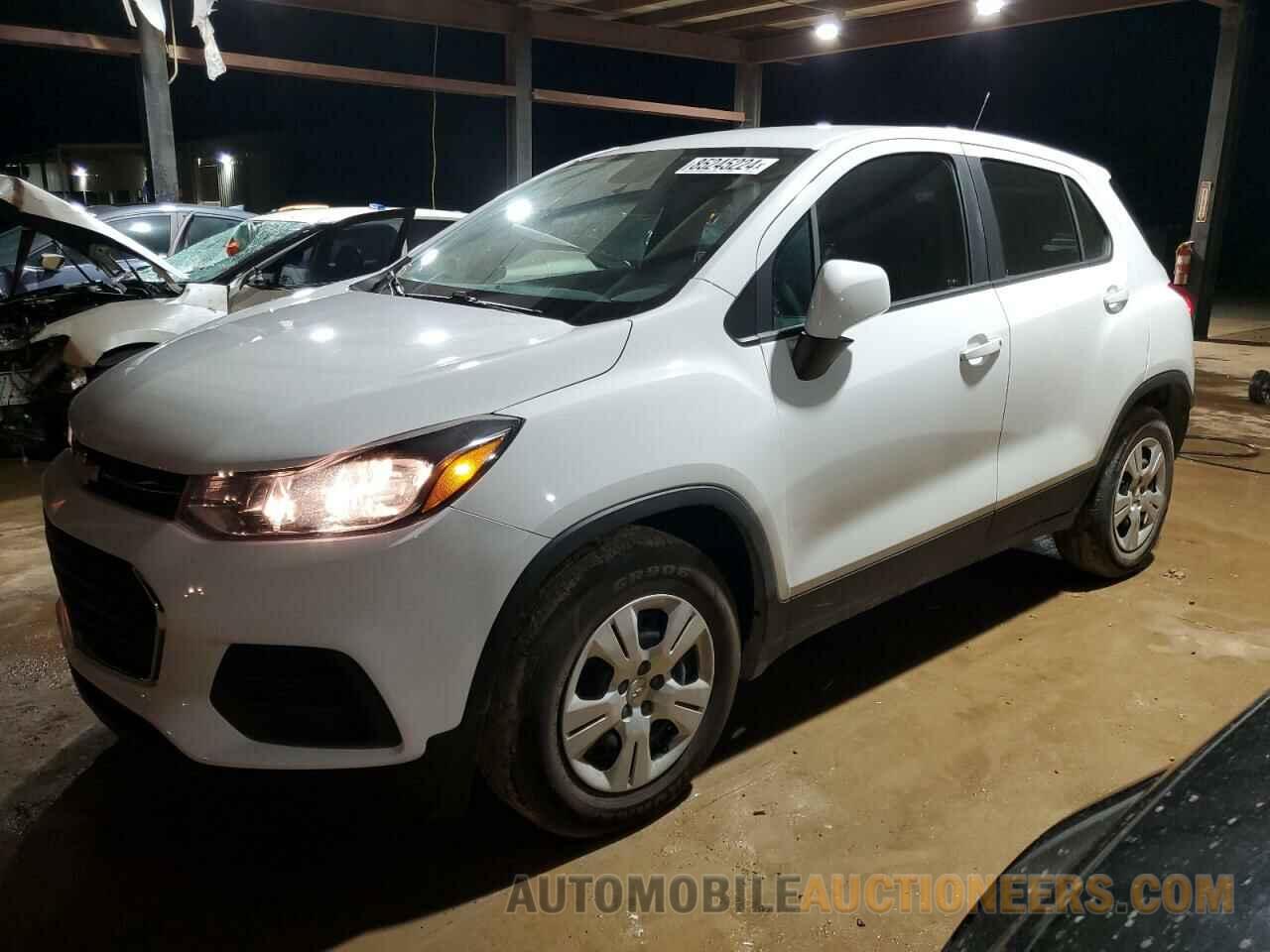 KL7CJKSB1HB166660 CHEVROLET TRAX 2017