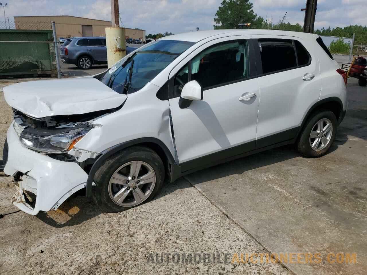 KL7CJKSB1LB092388 CHEVROLET TRAX 2020