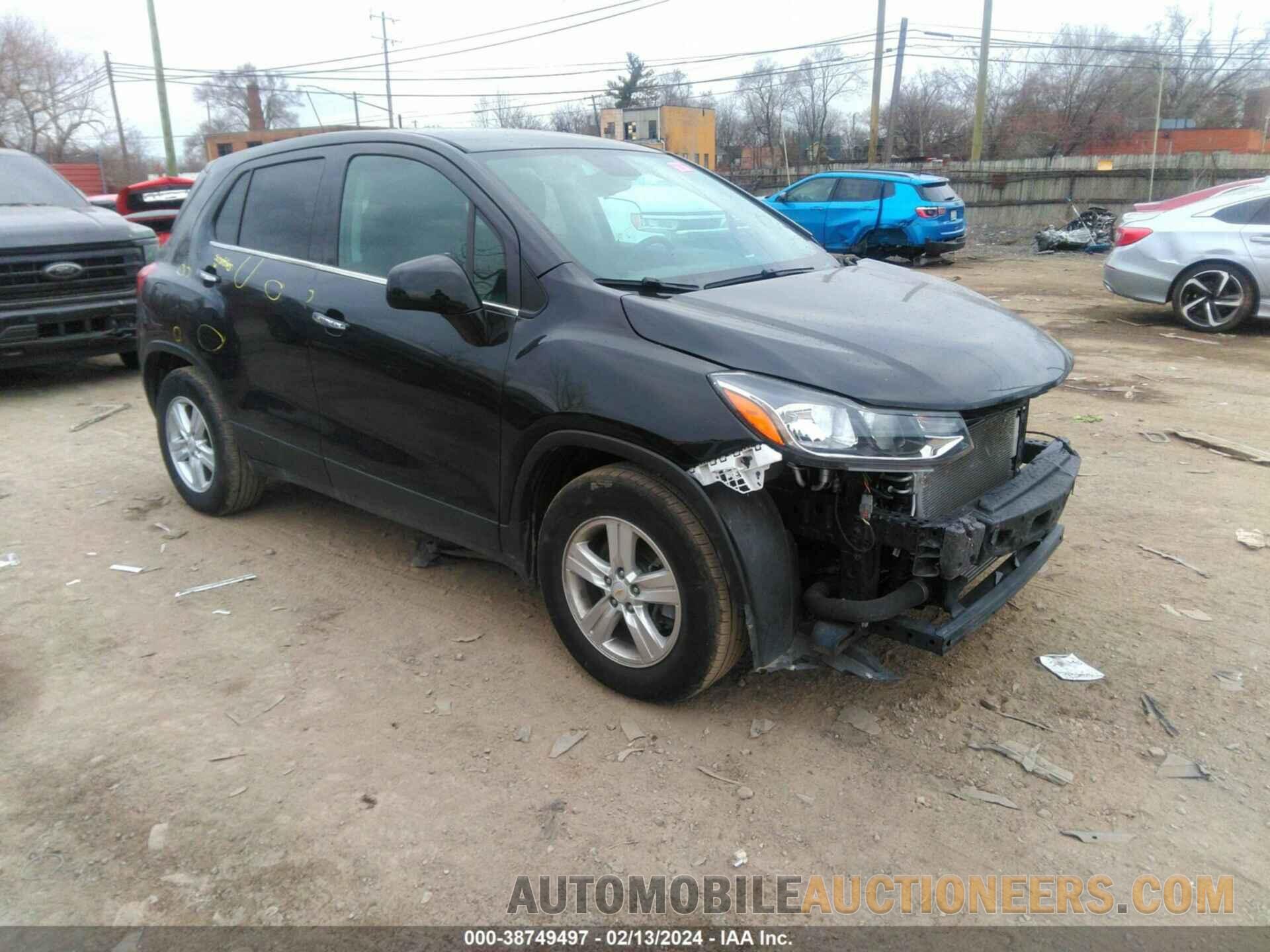 KL7CJKSB1MB301906 CHEVROLET TRAX 2021