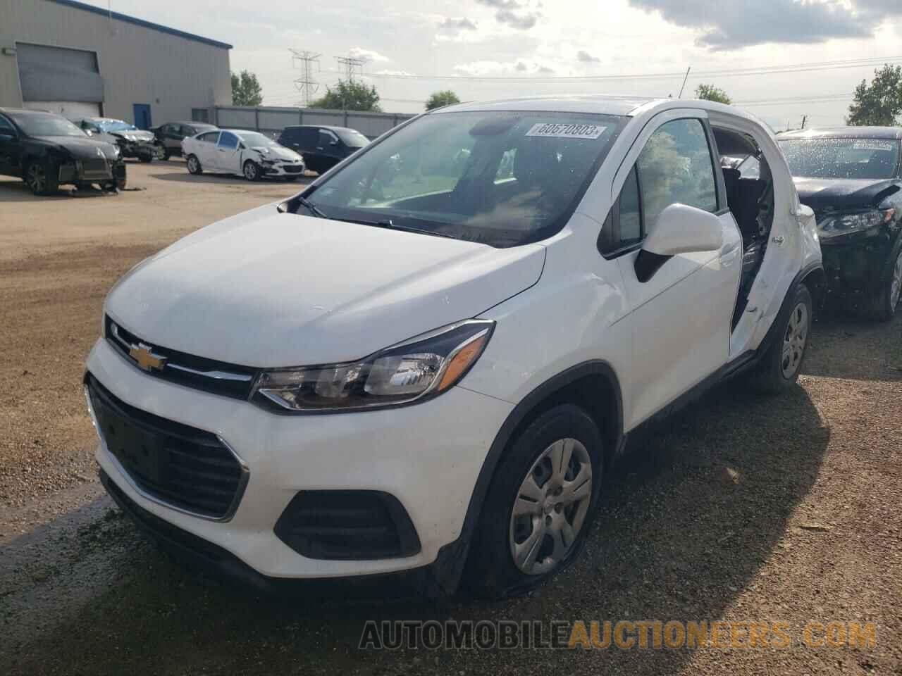 KL7CJKSB2JB723906 CHEVROLET TRAX 2018