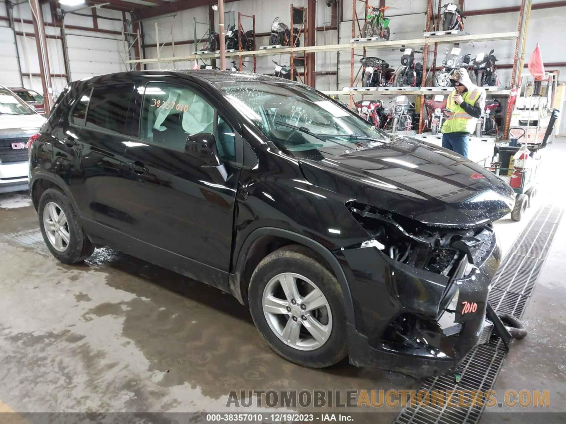 KL7CJKSB3LB043645 CHEVROLET TRAX 2020