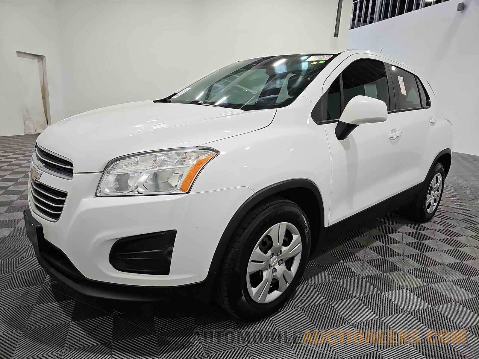 KL7CJKSB4GB665757 Chevrolet Trax 2016