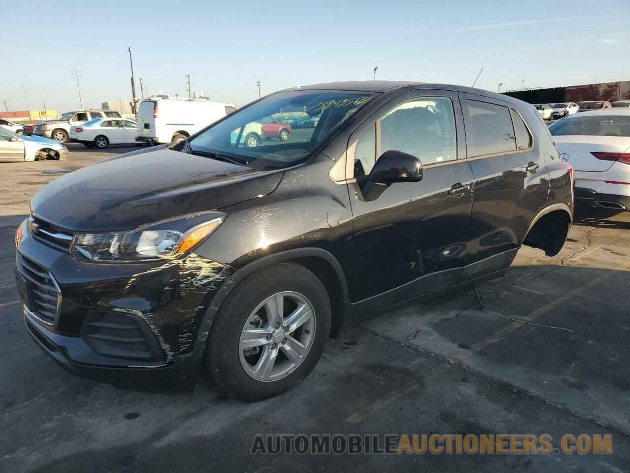 KL7CJKSB4LB026062 CHEVROLET TRAX 2020