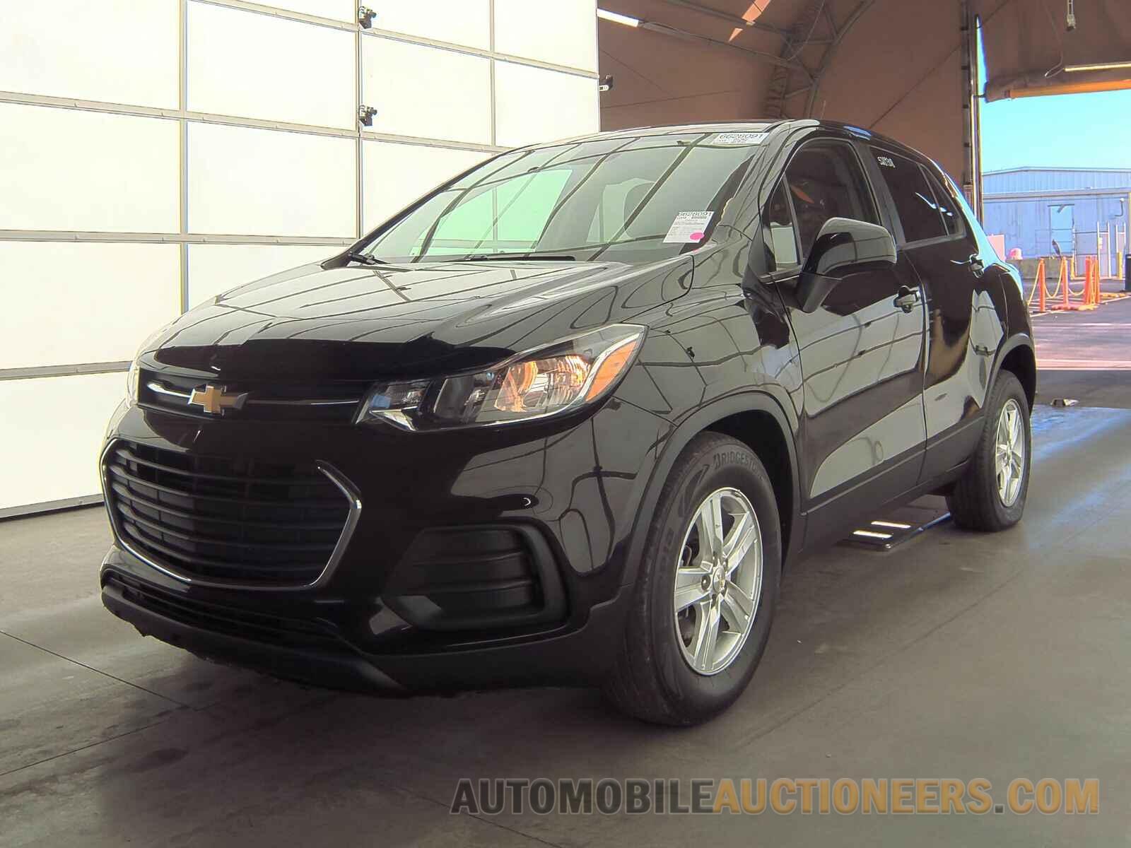 KL7CJKSB4LB033724 Chevrolet Trax 2020