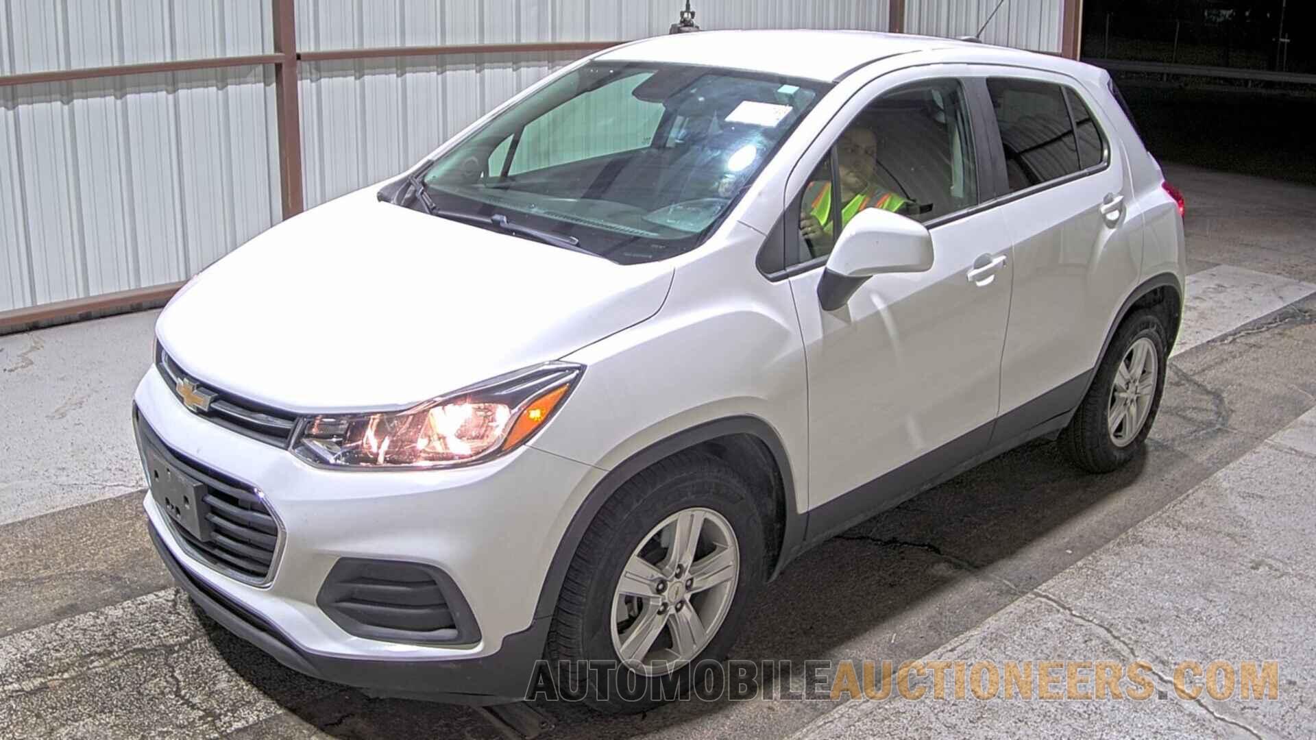 KL7CJKSB6LB025835 Chevrolet Trax 2020