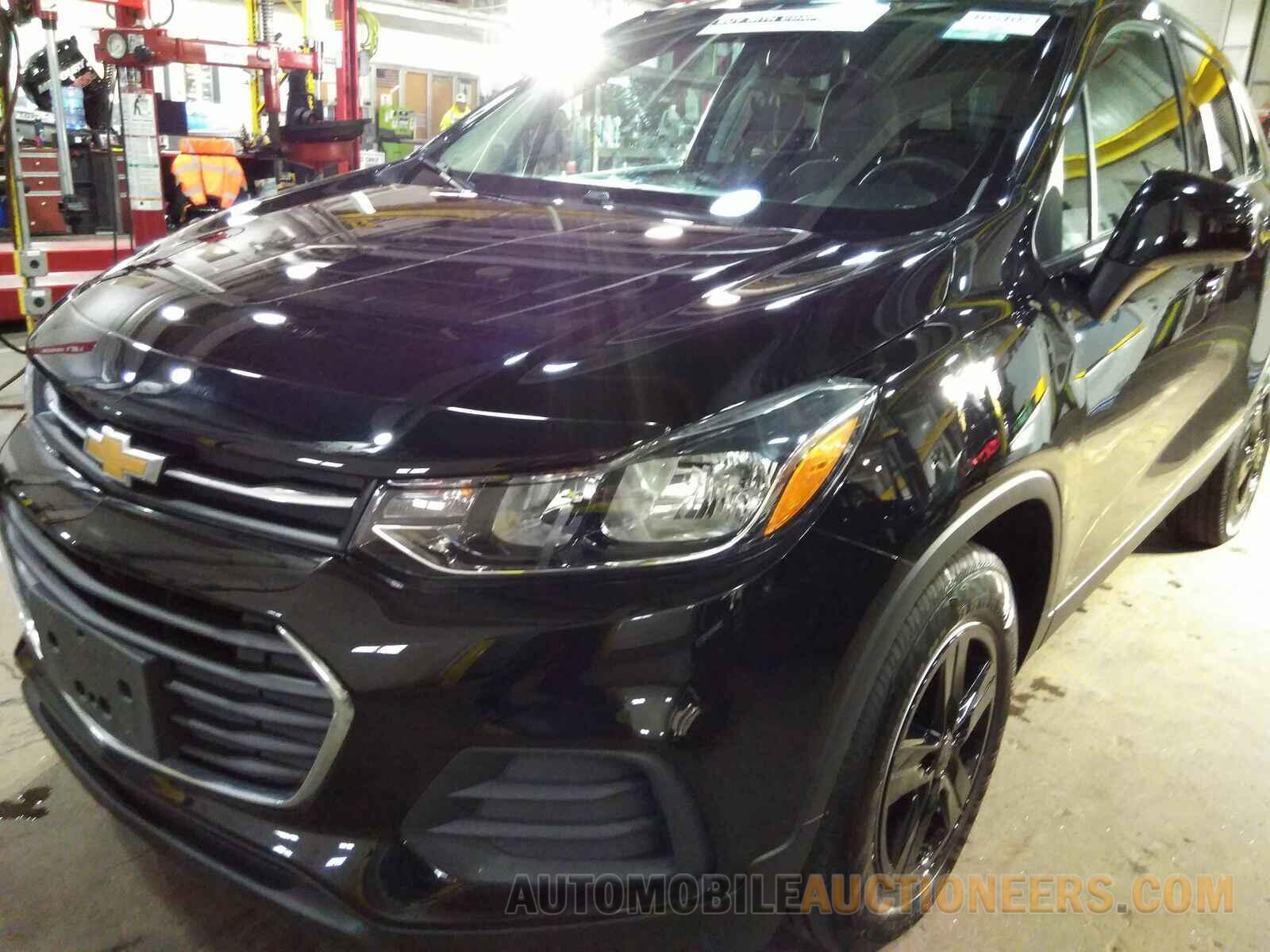 KL7CJKSB6LB038231 Chevrolet Trax 2020