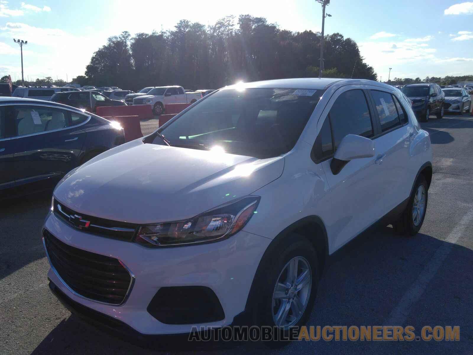 KL7CJKSB7LB047715 Chevrolet Trax 2020