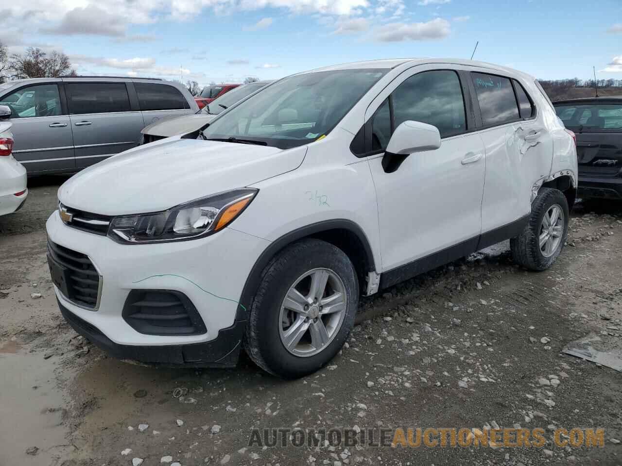 KL7CJKSB8LB023861 CHEVROLET TRAX 2020