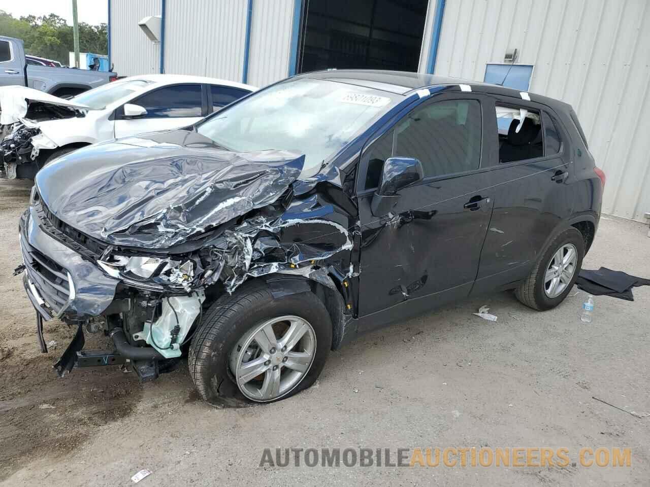 KL7CJKSB8LB086894 CHEVROLET TRAX 2020