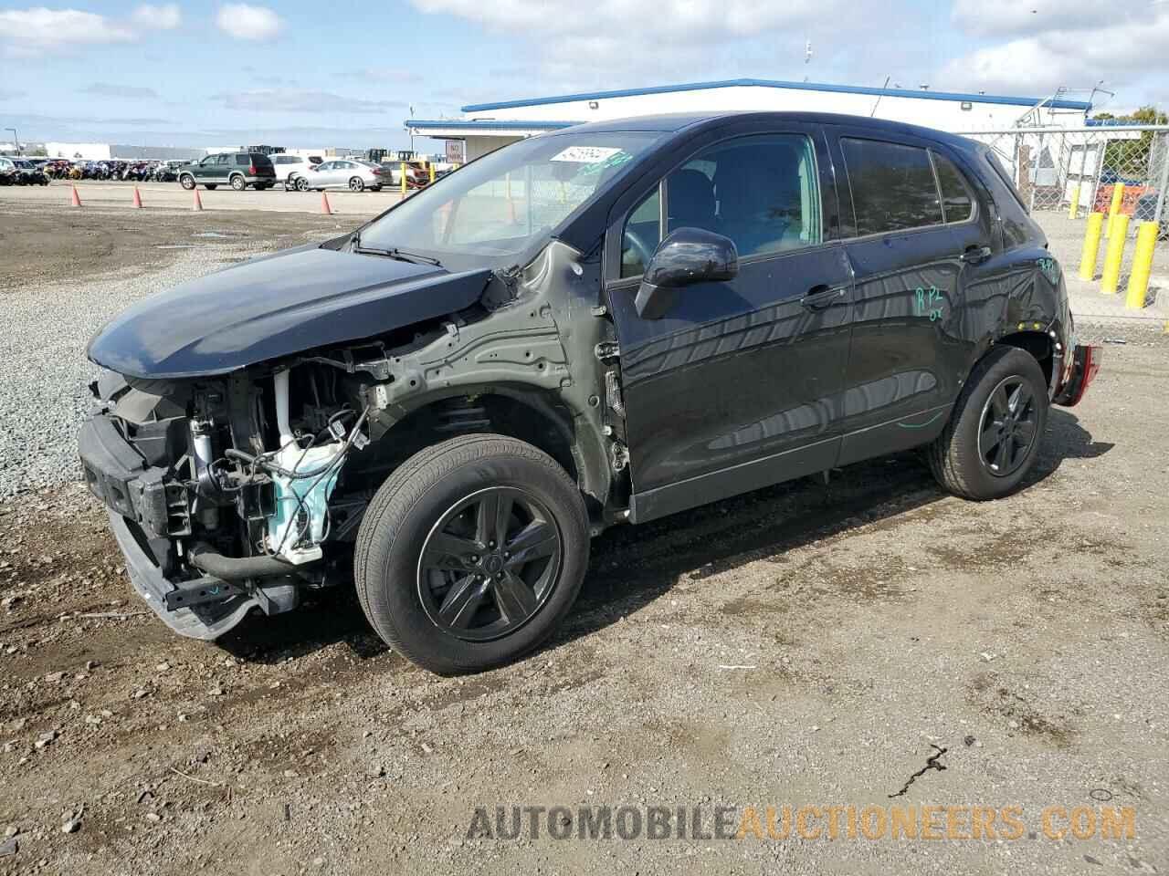 KL7CJKSB8MB303121 CHEVROLET TRAX 2021