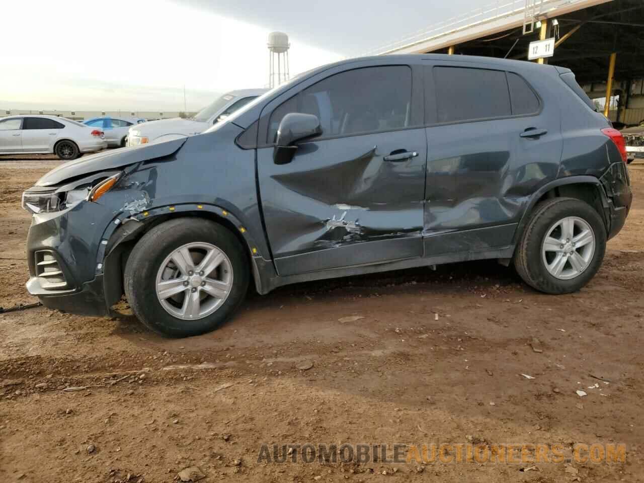 KL7CJKSB8MB314524 CHEVROLET TRAX 2021