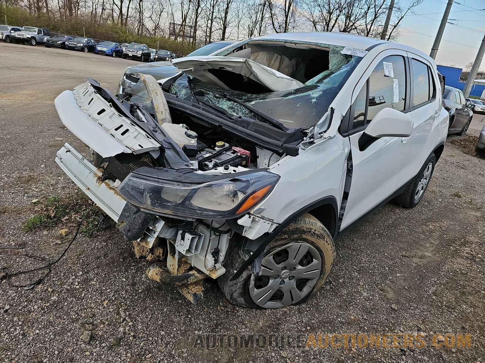 KL7CJKSB9JB579481 Chevrolet Trax 2018