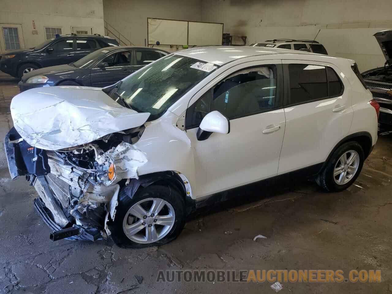 KL7CJKSB9LB053807 CHEVROLET TRAX 2020