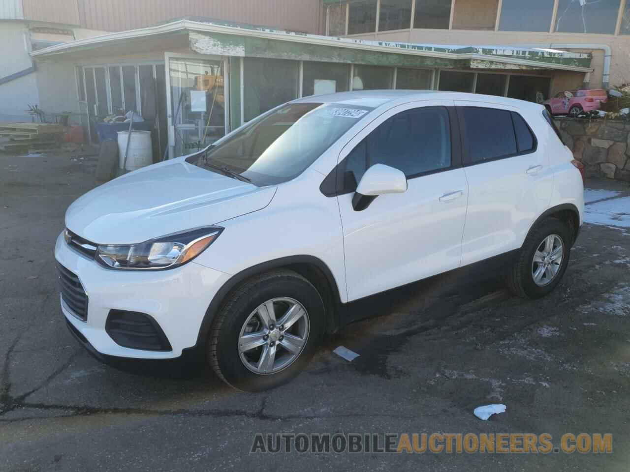 KL7CJKSB9LB062815 CHEVROLET TRAX 2020