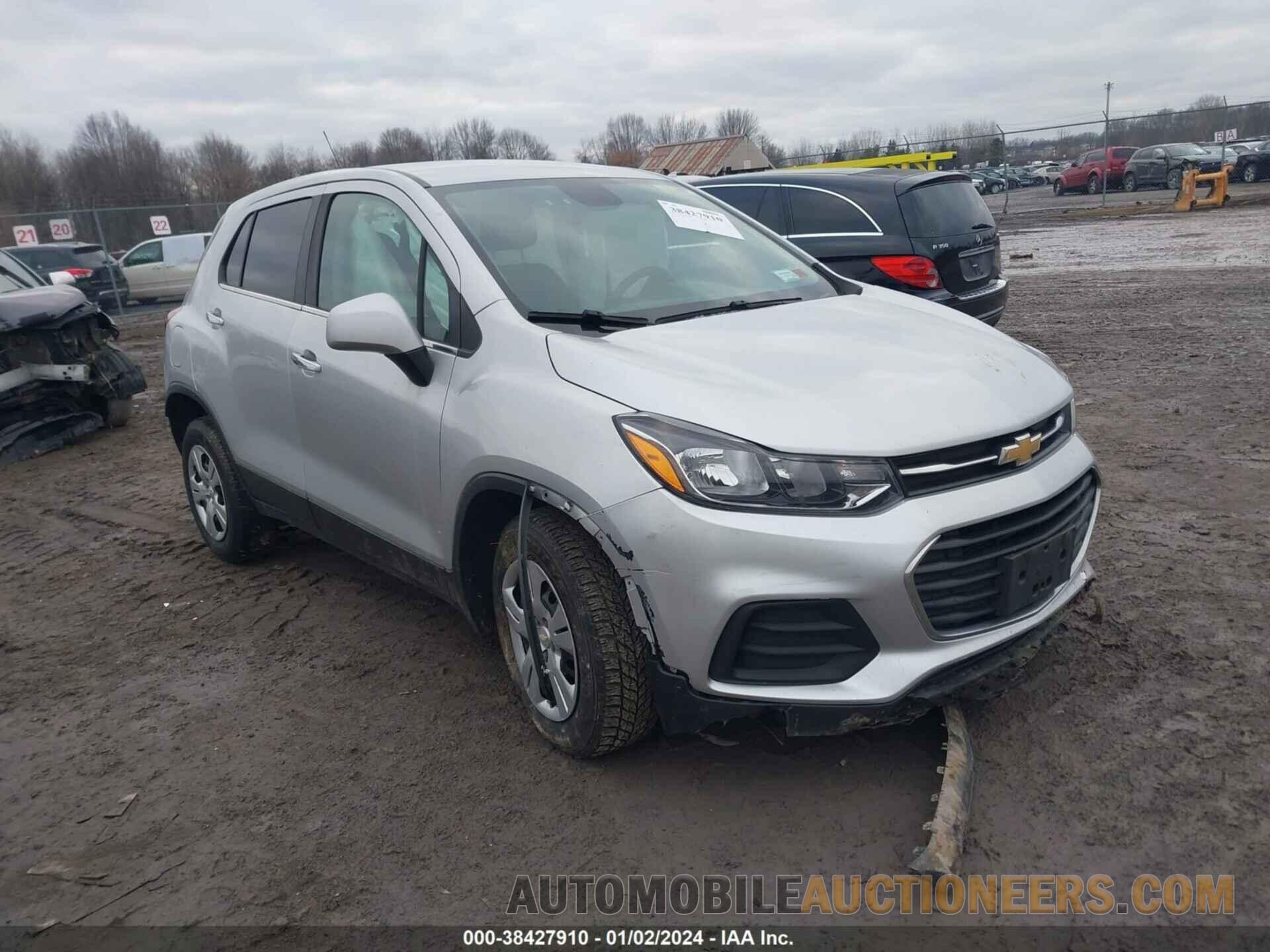 KL7CJKSBXJB710398 CHEVROLET TRAX 2018