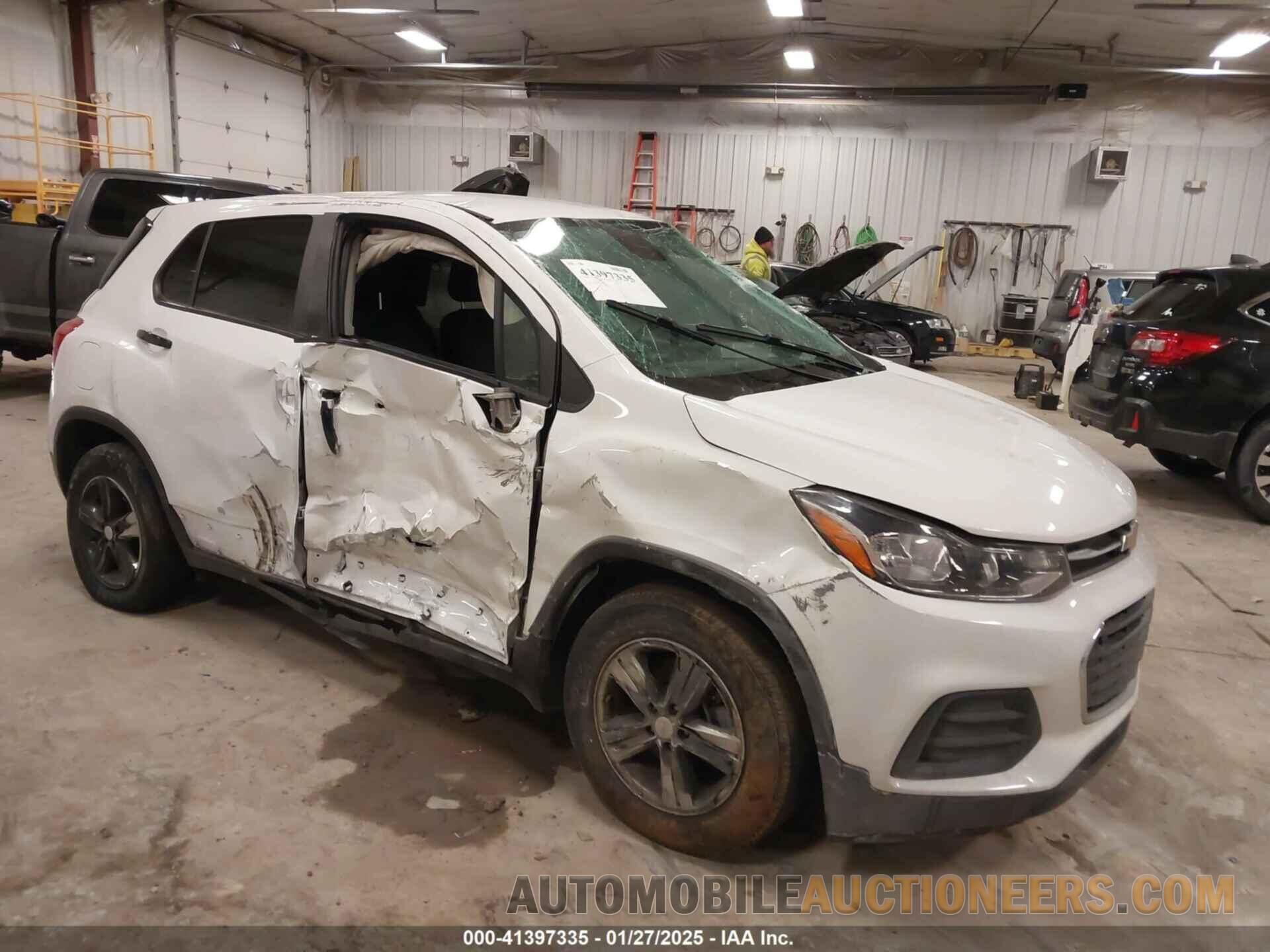 KL7CJKSBXMB302858 CHEVROLET TRAX 2021