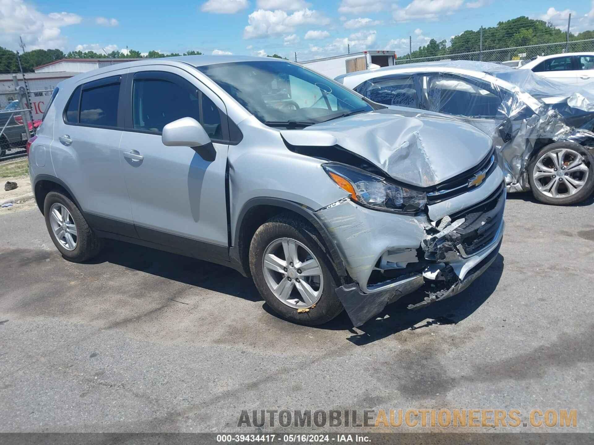 KL7CJKSM2NB545311 CHEVROLET TRAX 2022