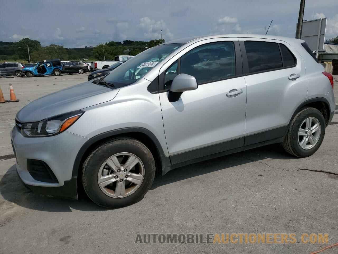 KL7CJKSM7NB550729 CHEVROLET TRAX 2022