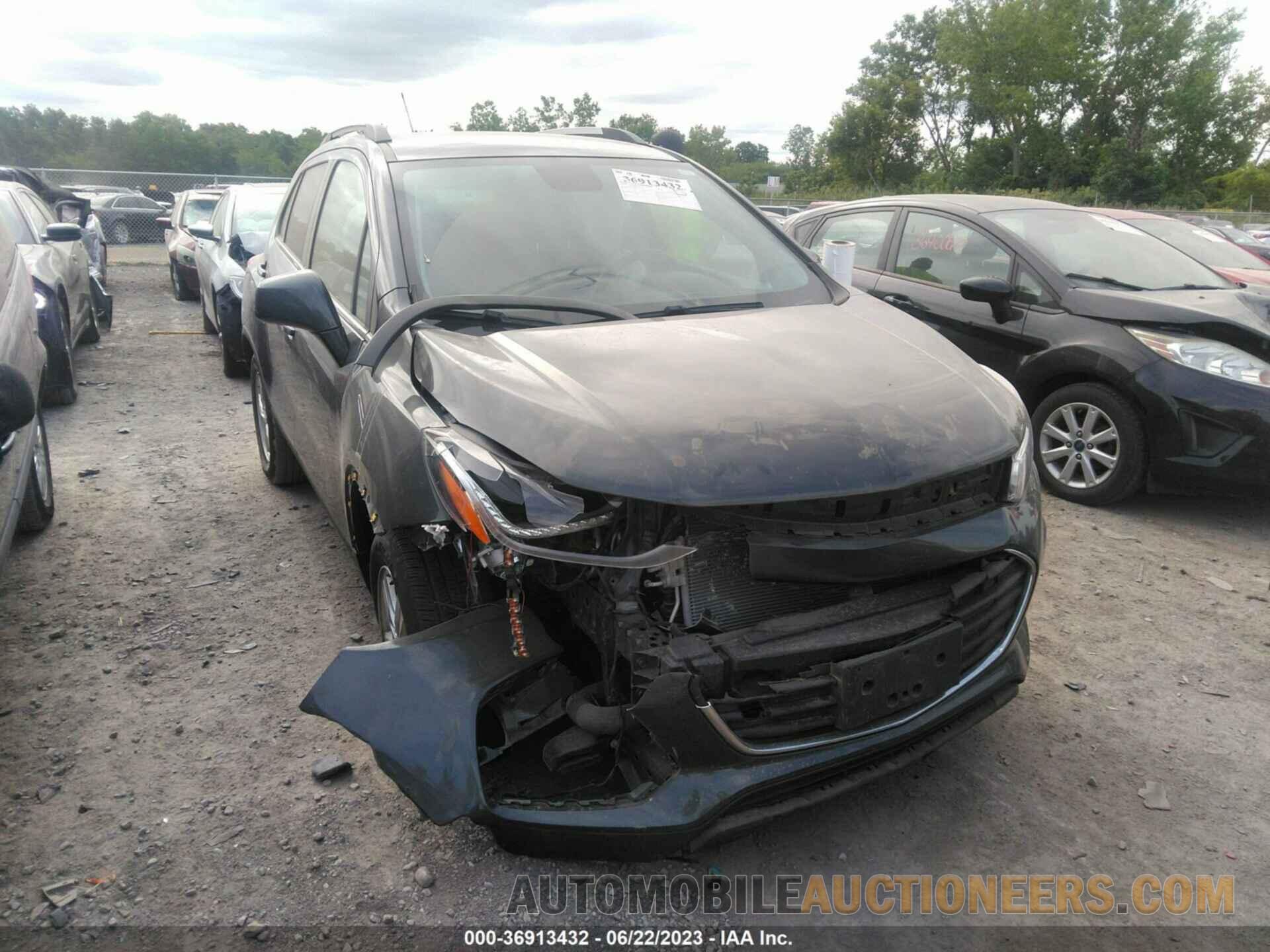 KL7CJLSB0JB679023 CHEVROLET TRAX 2018