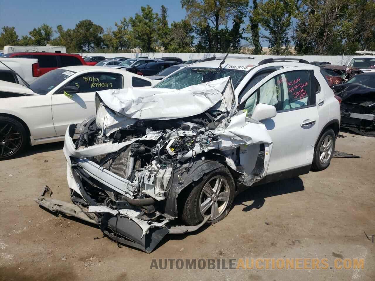 KL7CJLSB0LB011161 CHEVROLET TRAX 2020