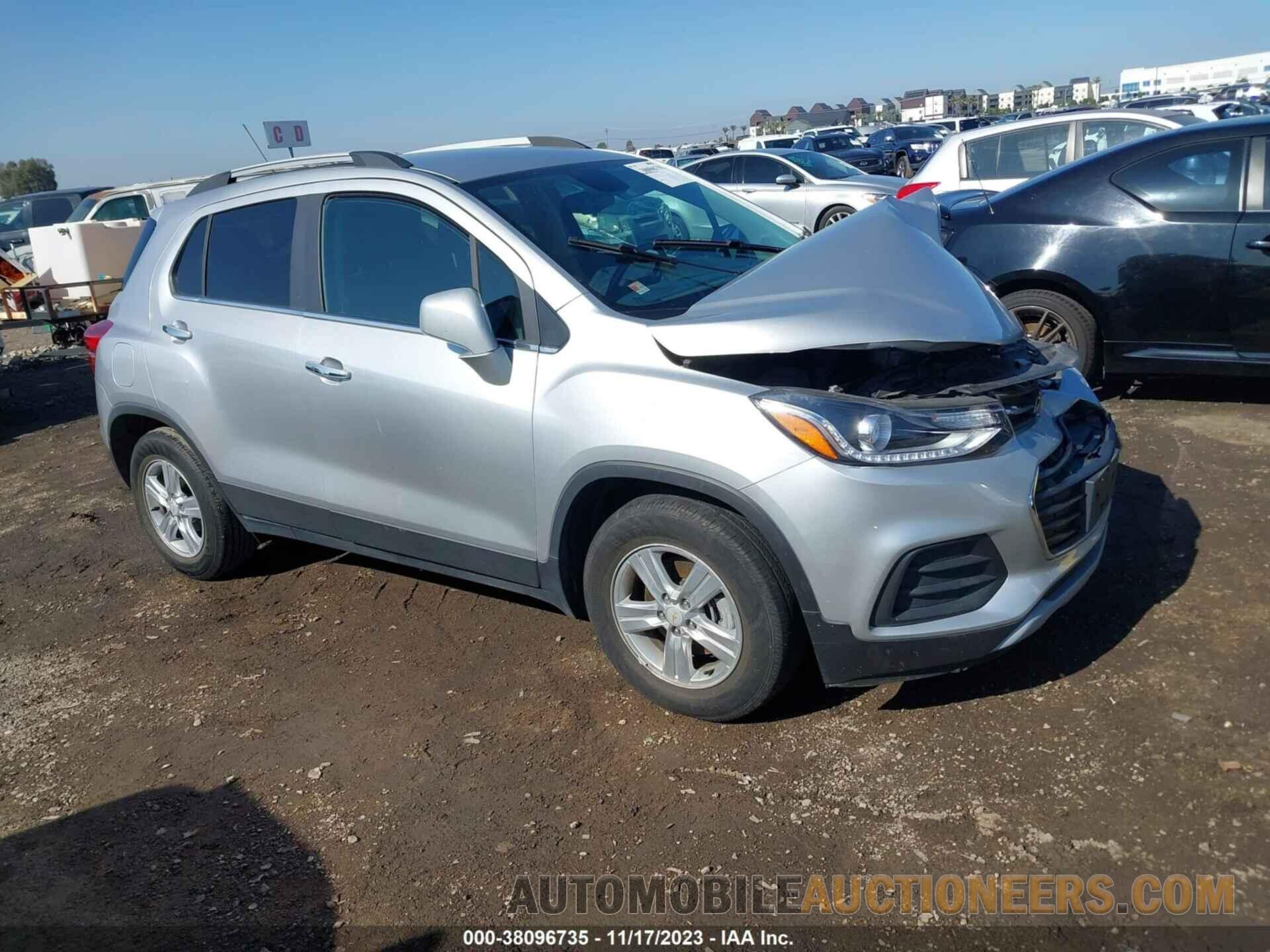 KL7CJLSB2JB631975 CHEVROLET TRAX 2018