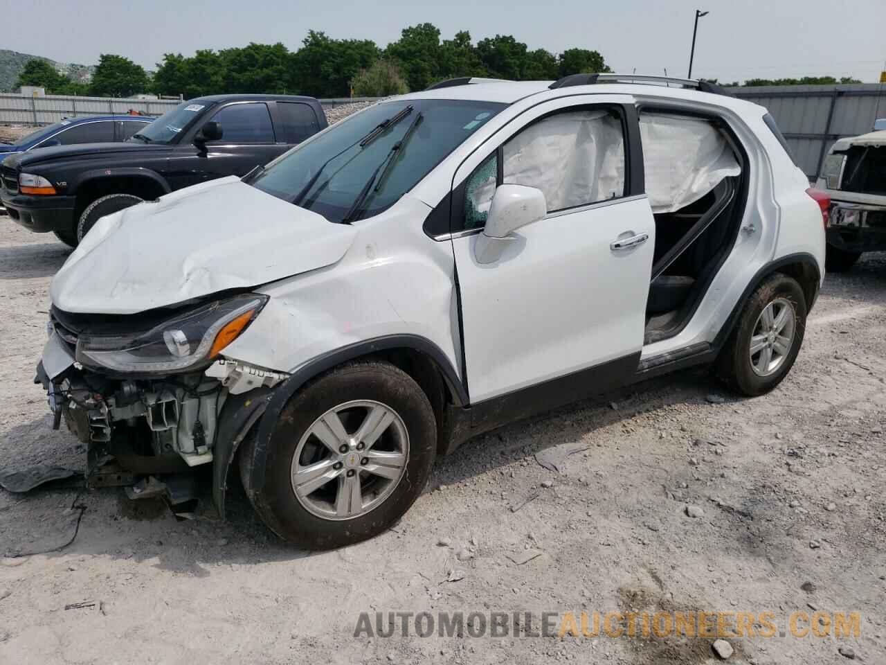 KL7CJLSB2JB704309 CHEVROLET TRAX 2018