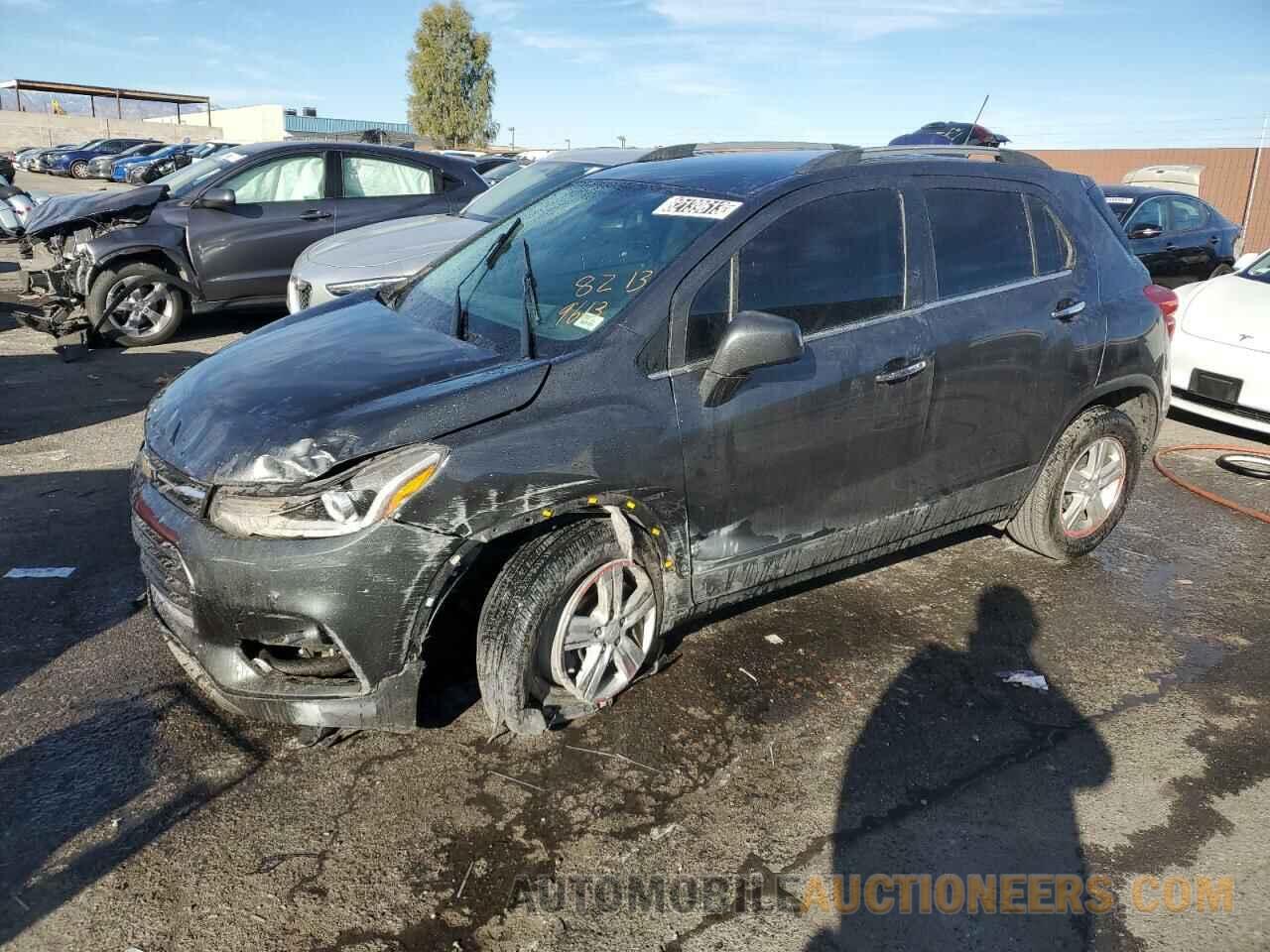 KL7CJLSB4JB615549 CHEVROLET TRAX 2018