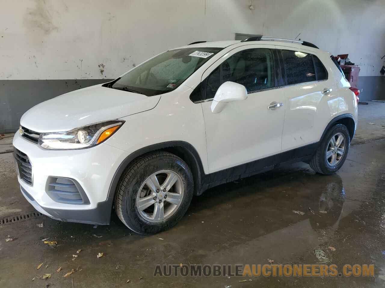 KL7CJLSB4JB703775 CHEVROLET TRAX 2018