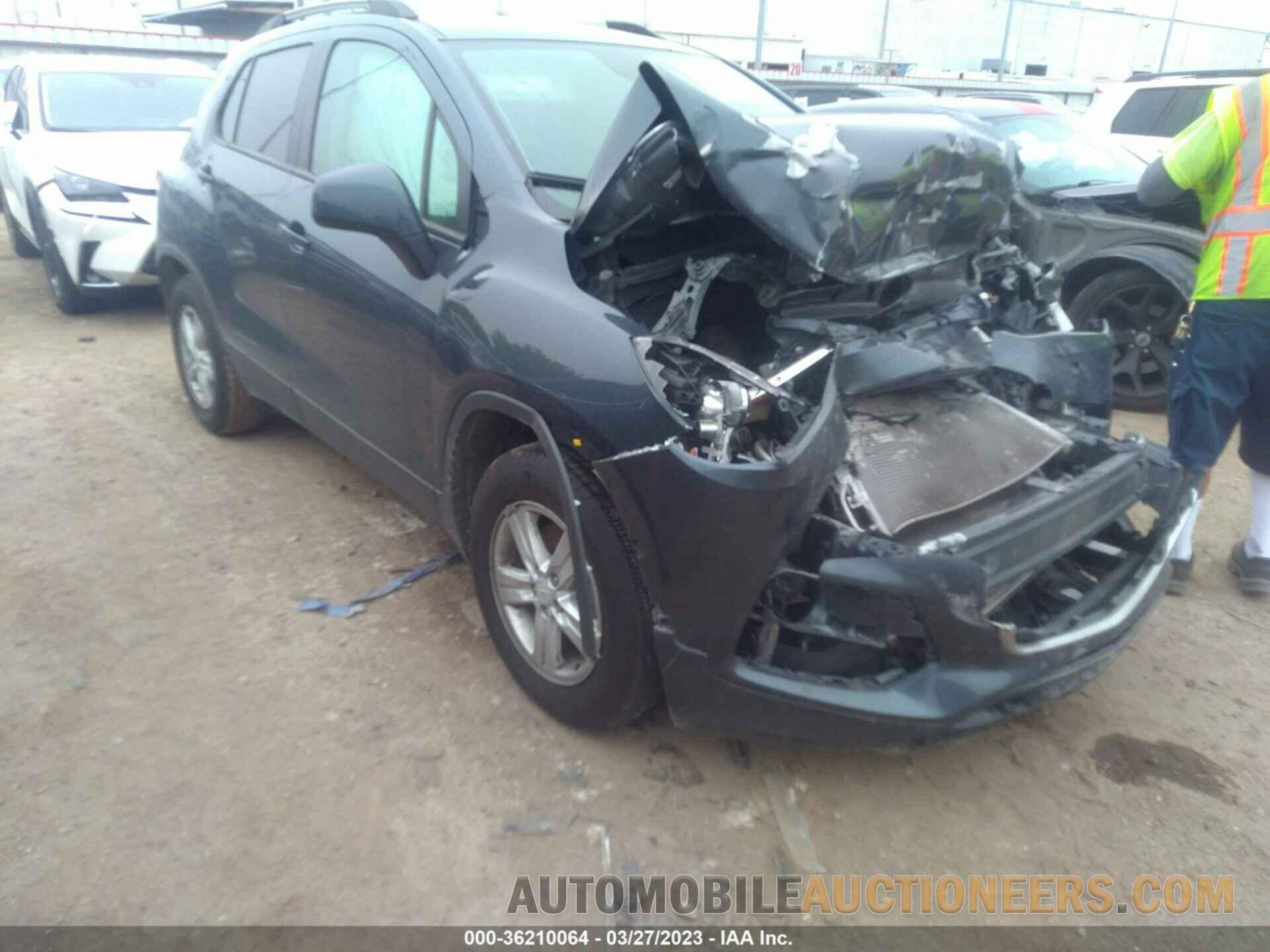 KL7CJLSB4MB327194 CHEVROLET TRAX 2021