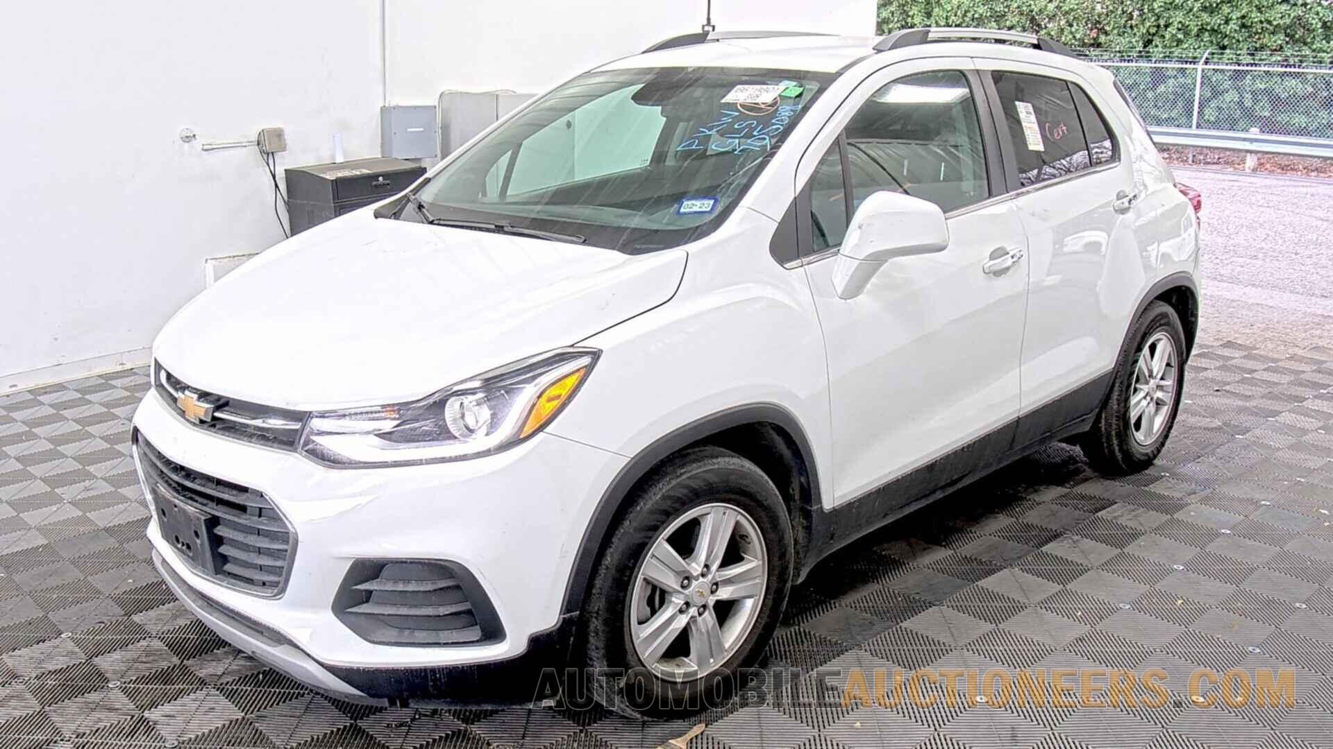 KL7CJLSB6JB705088 Chevrolet Trax 2018