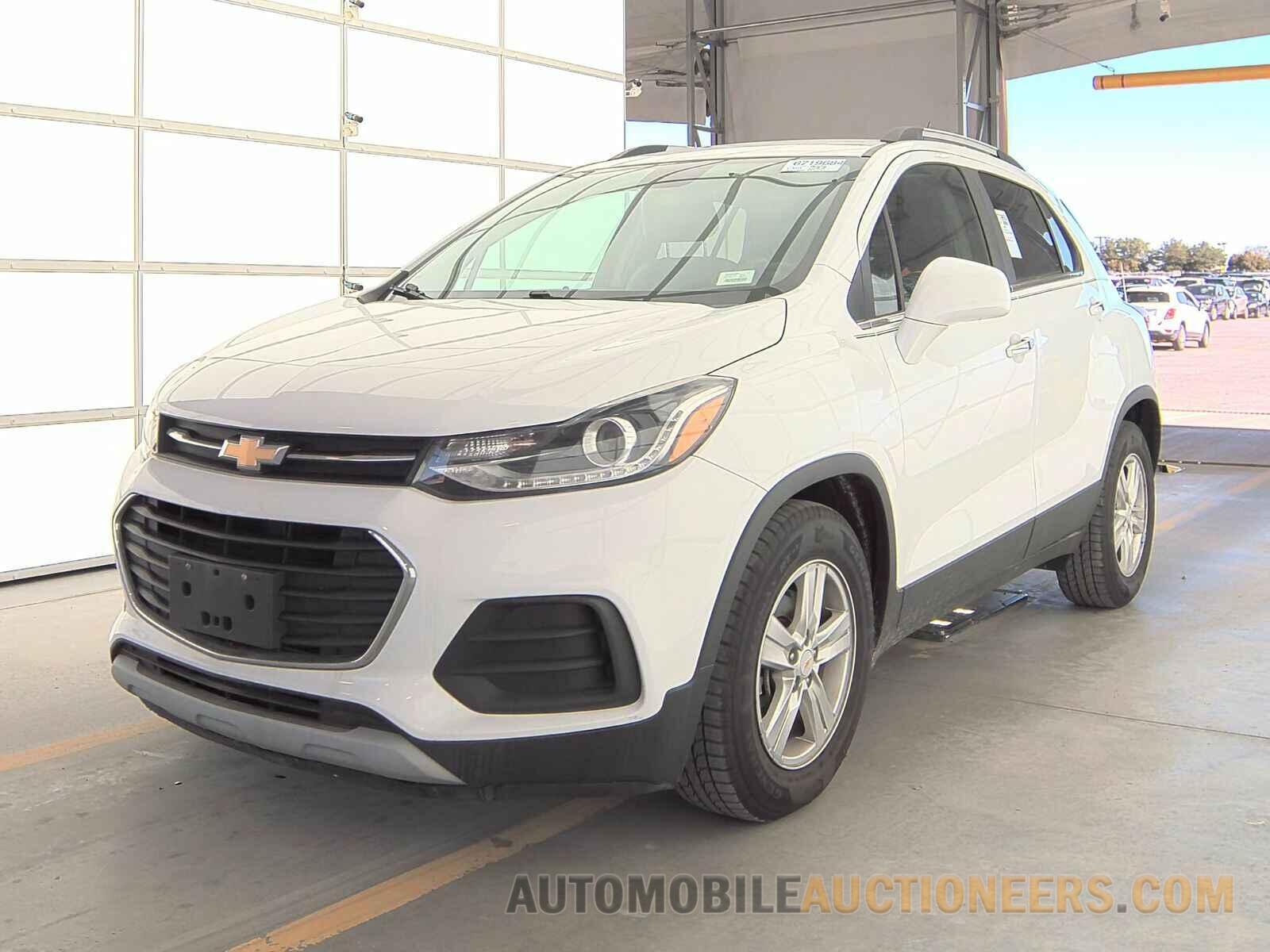 KL7CJLSB6JB725695 Chevrolet Trax 2018