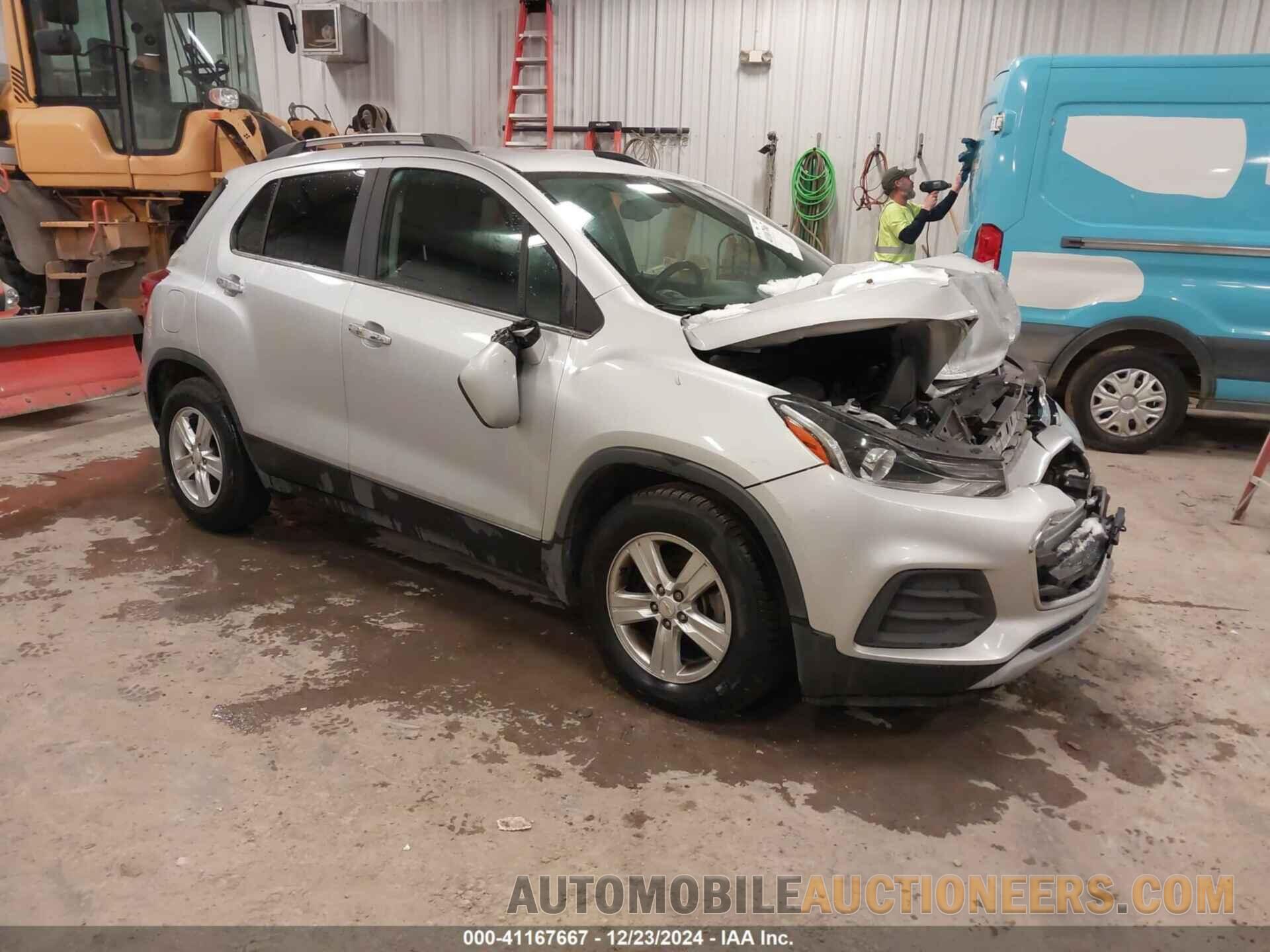 KL7CJLSB6JB728001 CHEVROLET TRAX 2018