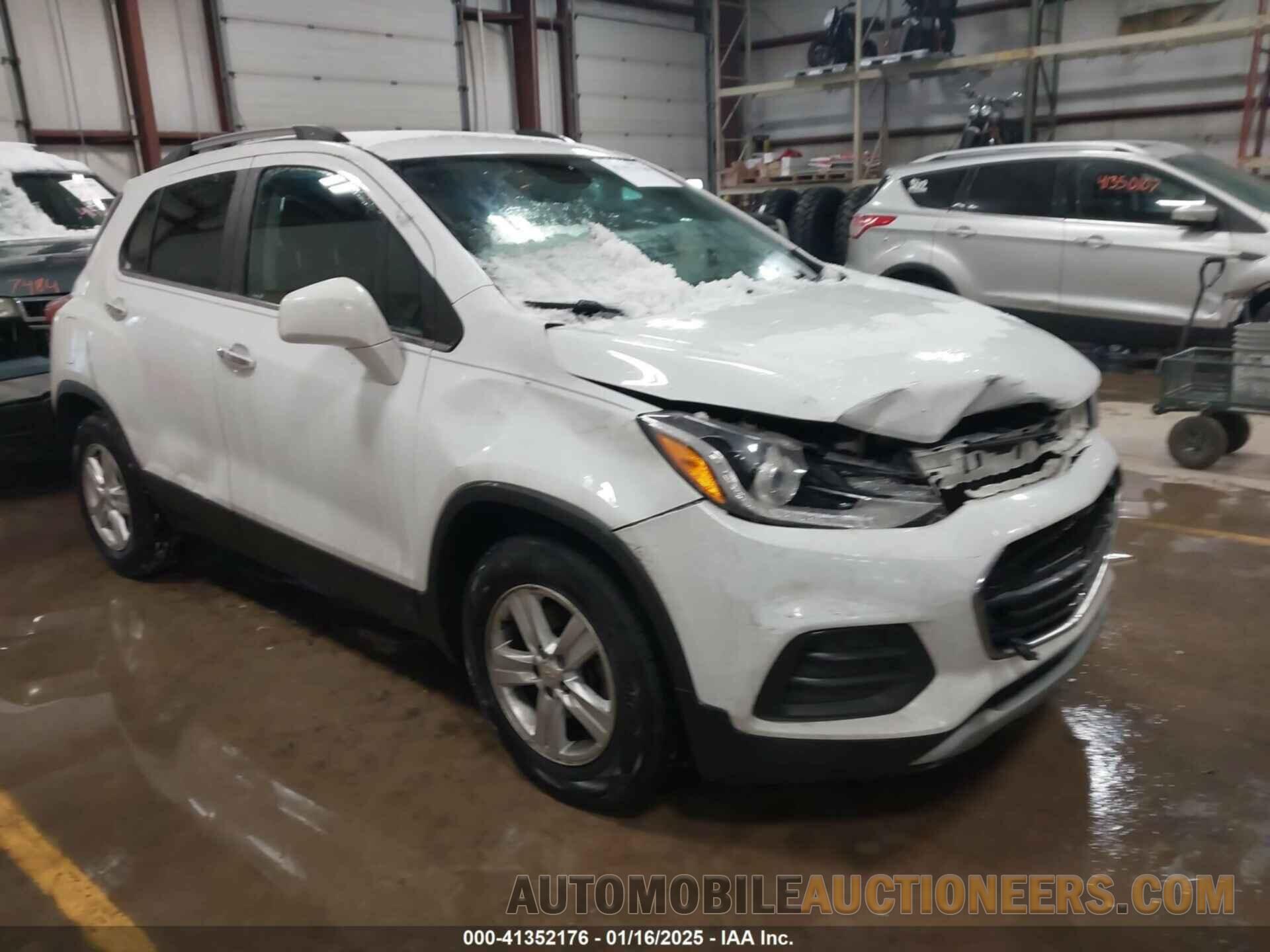 KL7CJLSB6KB917605 CHEVROLET TRAX 2019