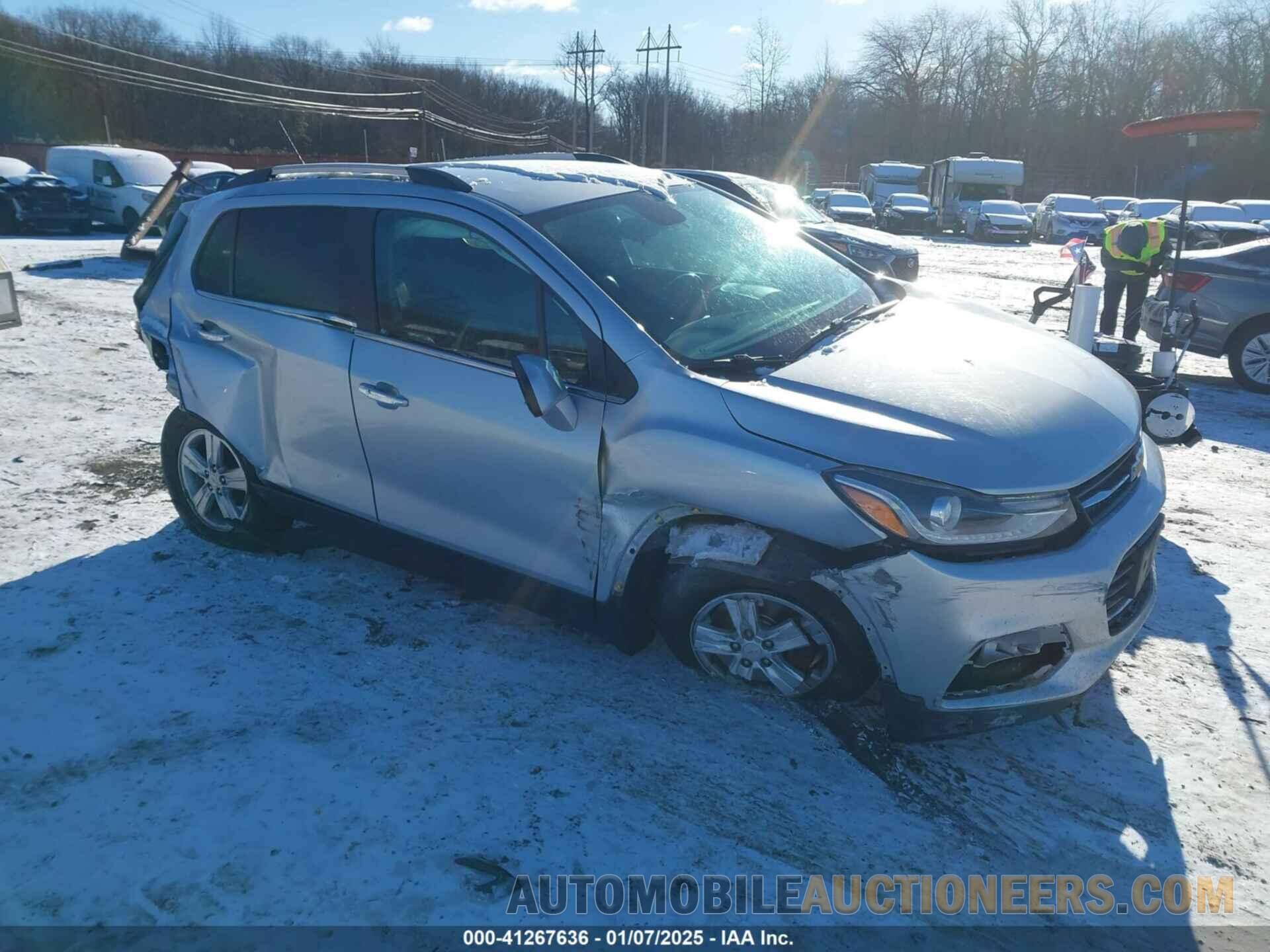 KL7CJLSB7HB132518 CHEVROLET TRAX 2017