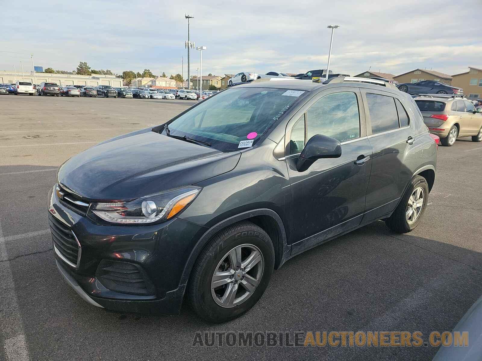 KL7CJLSB7JB569943 Chevrolet Trax 2018