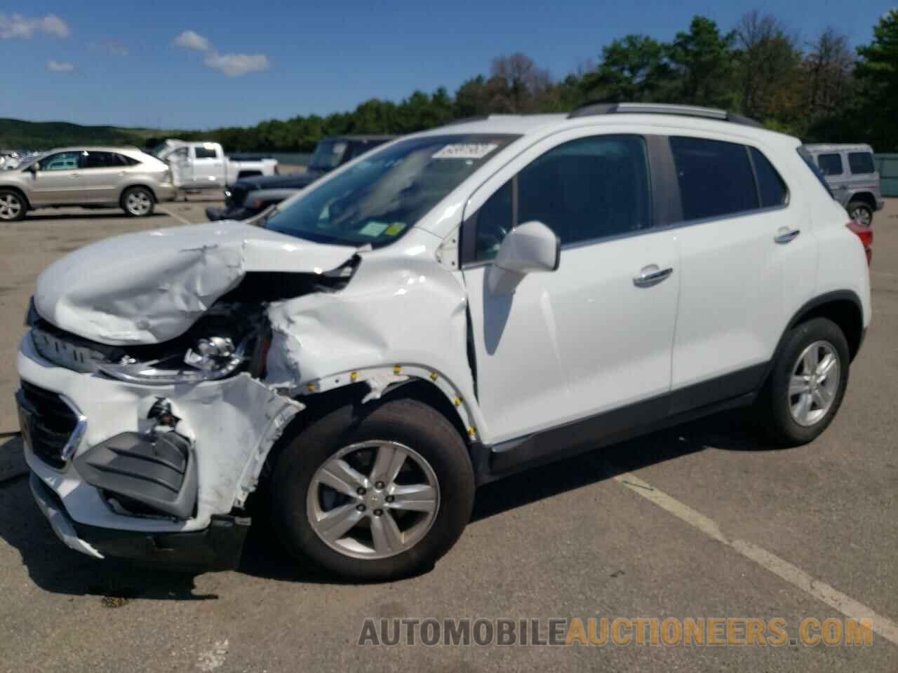 KL7CJLSB8JB680176 CHEVROLET TRAX 2018