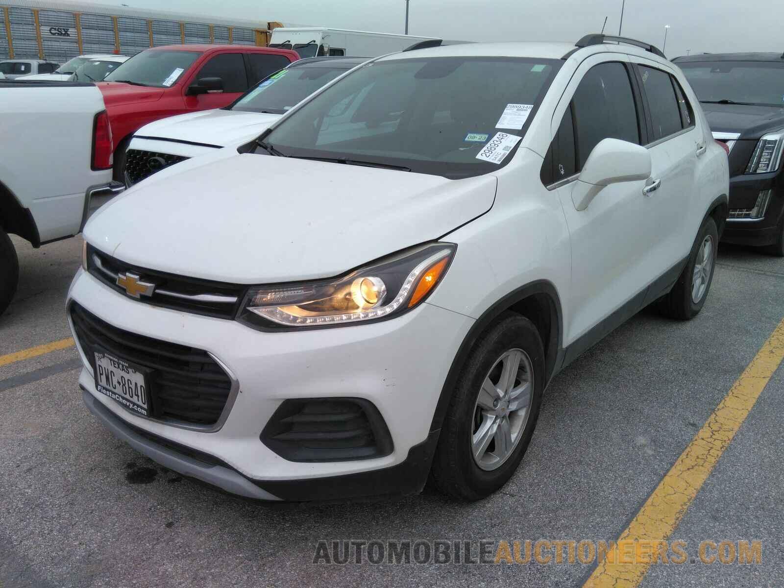 KL7CJLSB8JB693302 Chevrolet Trax 2018