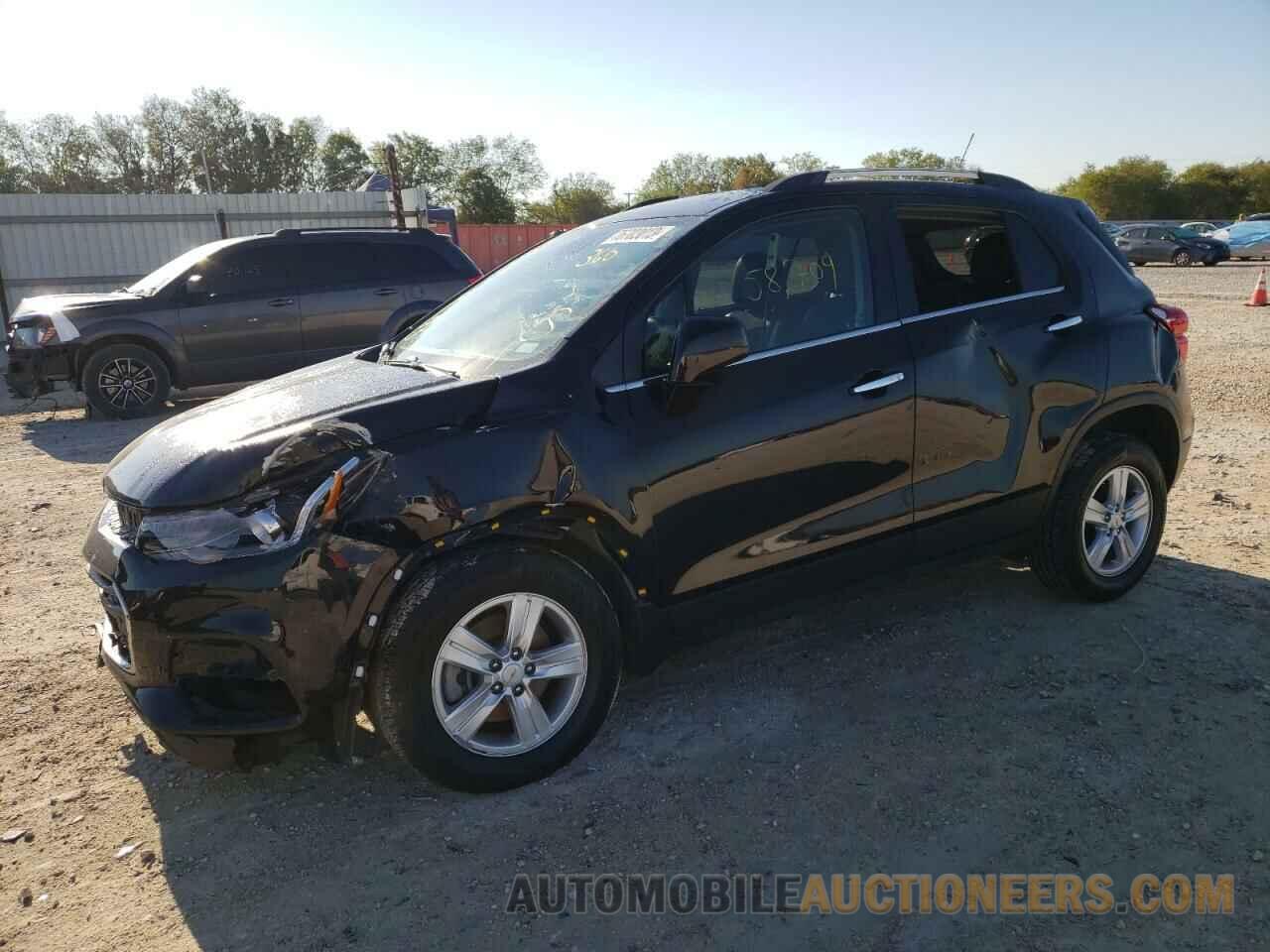 KL7CJLSB8KB949679 CHEVROLET TRAX 2019