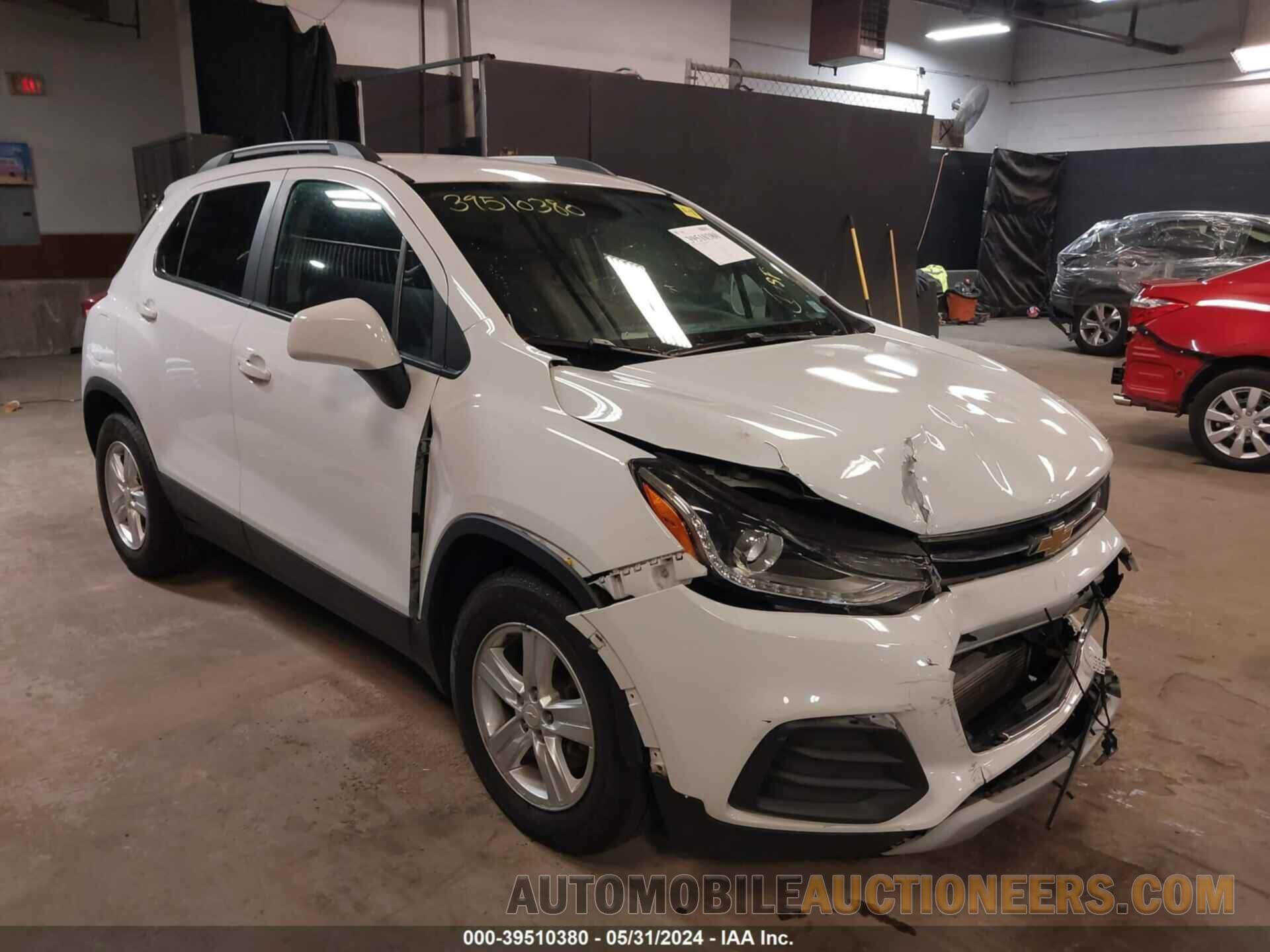 KL7CJLSB8MB310835 CHEVROLET TRAX 2021