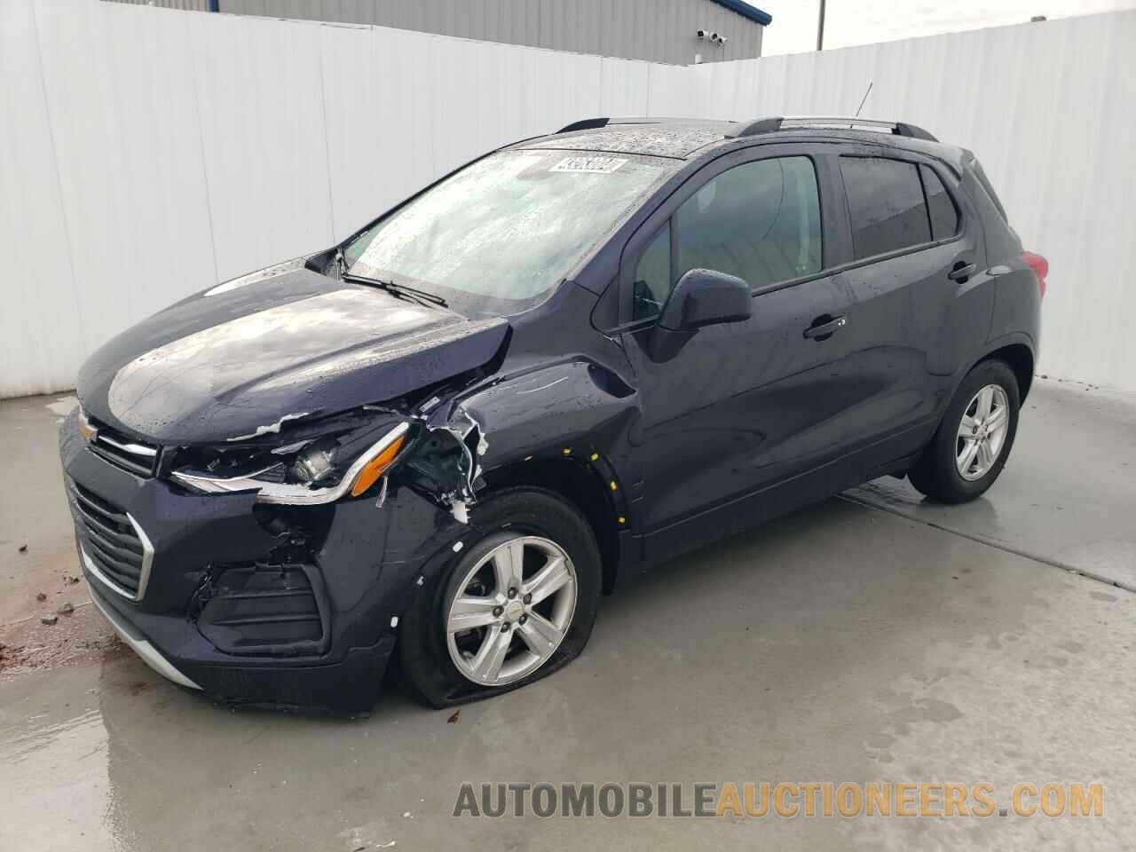 KL7CJLSB8MB323245 CHEVROLET TRAX 2021