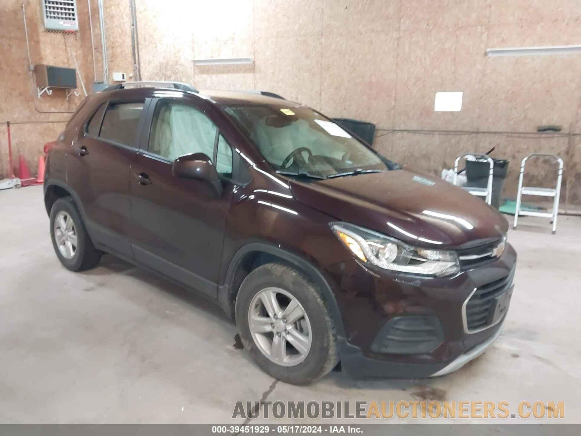 KL7CJLSB8MB326436 CHEVROLET TRAX 2021