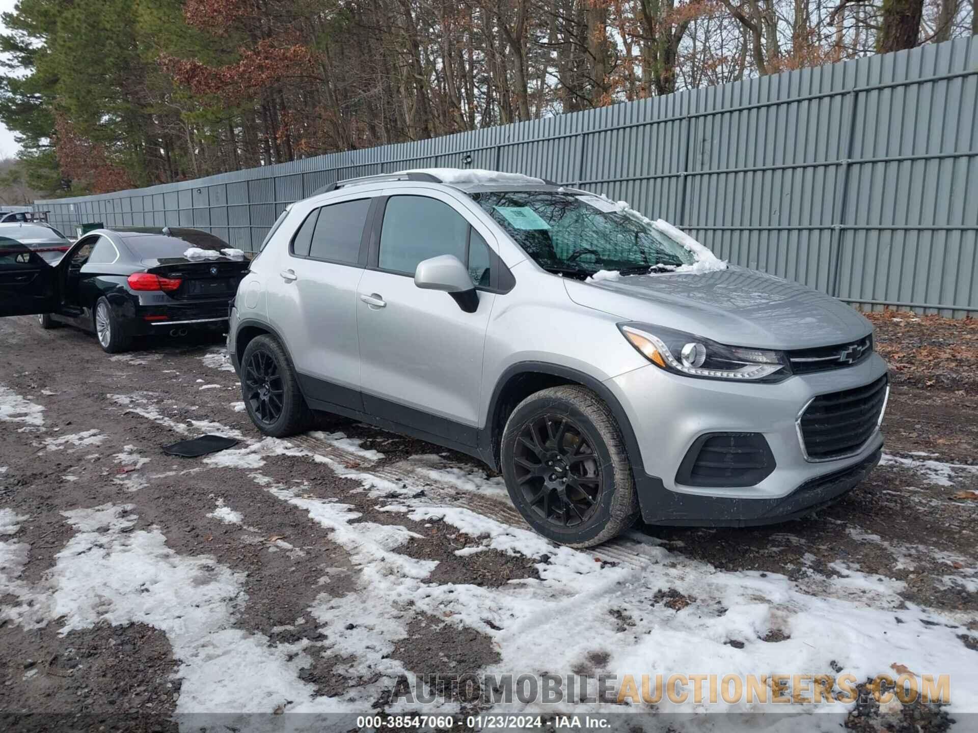 KL7CJLSB8MB327781 CHEVROLET TRAX 2021