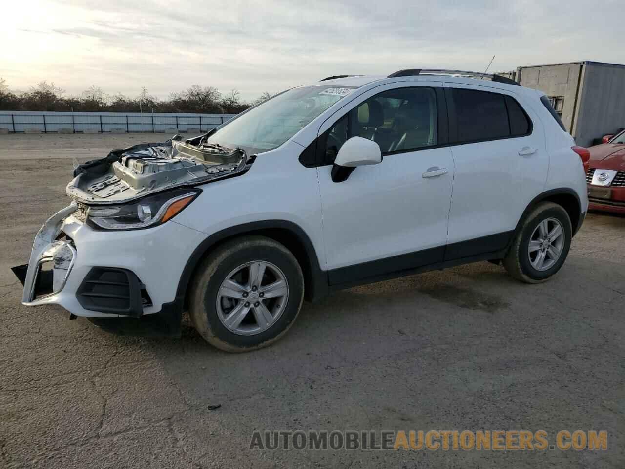 KL7CJLSB8MB336089 CHEVROLET TRAX 2021