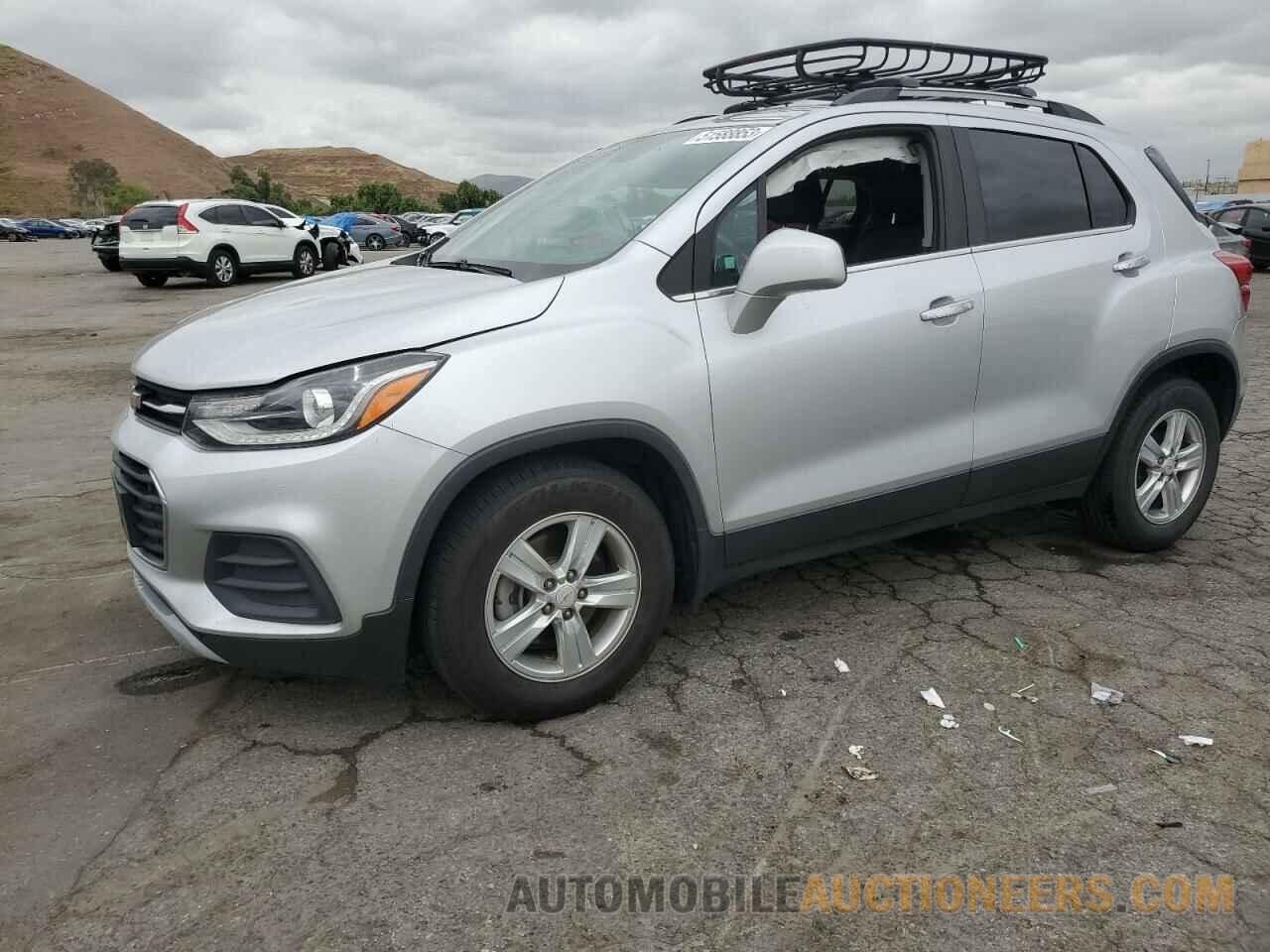 KL7CJLSB9JB676038 CHEVROLET TRAX 2018