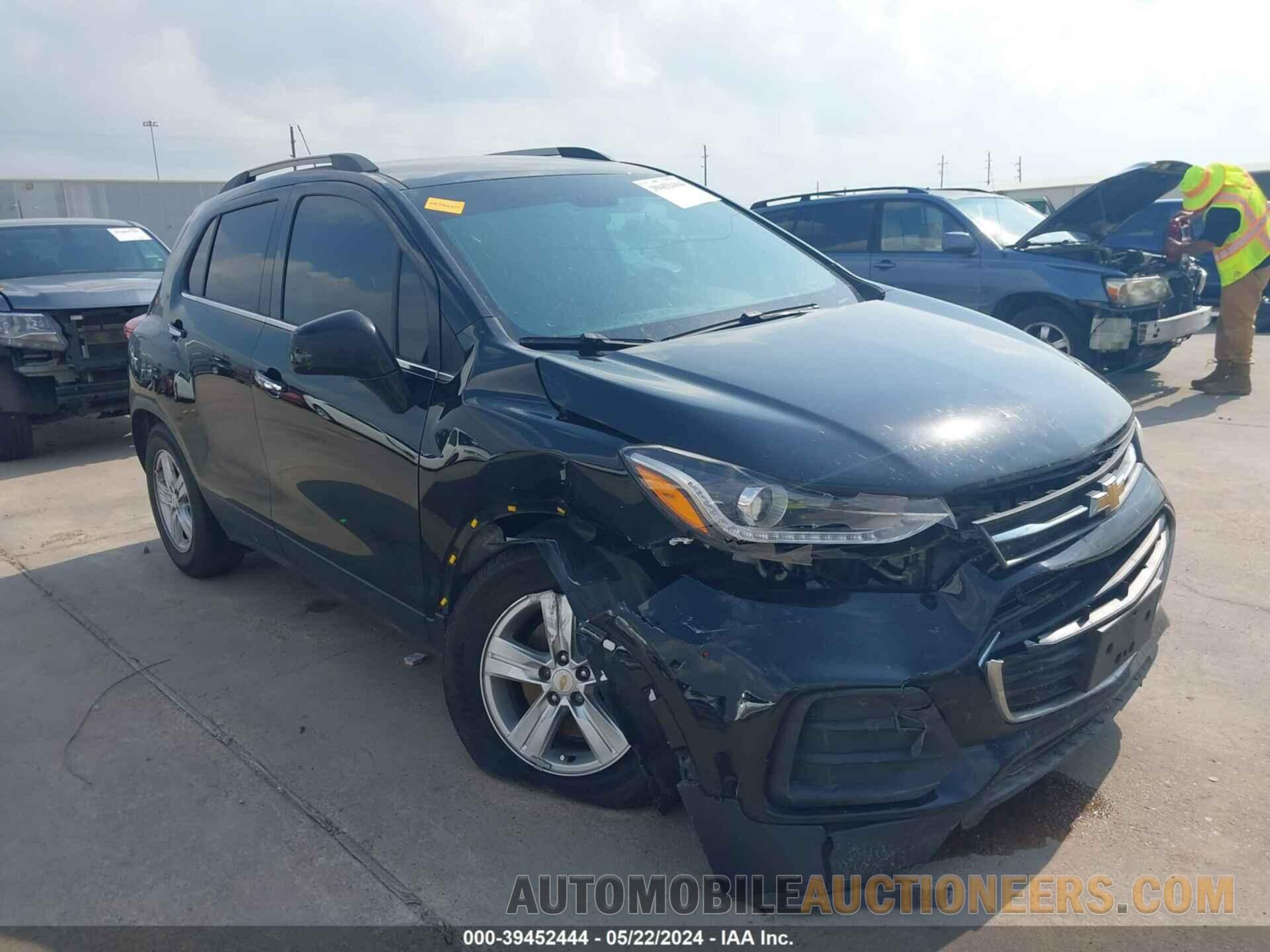 KL7CJLSBXLB013855 CHEVROLET TRAX 2020