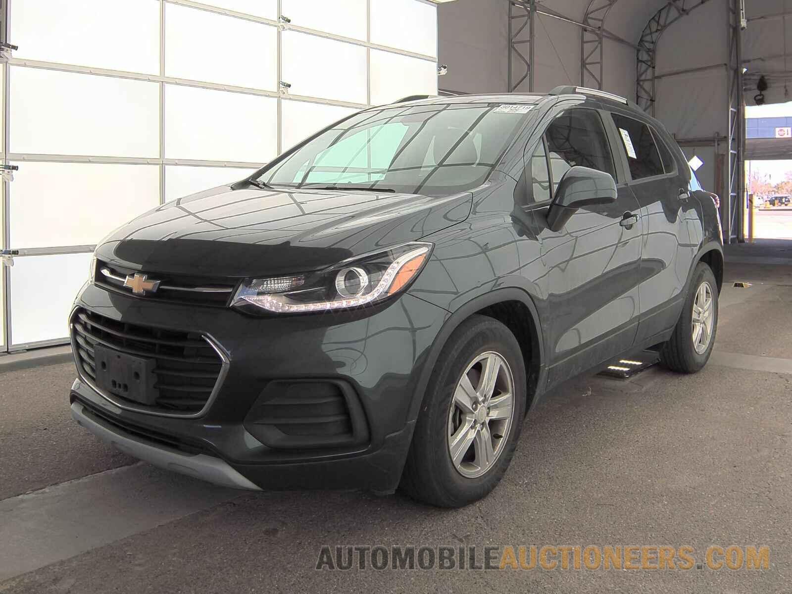 KL7CJLSM4MB375277 Chevrolet Trax 2021