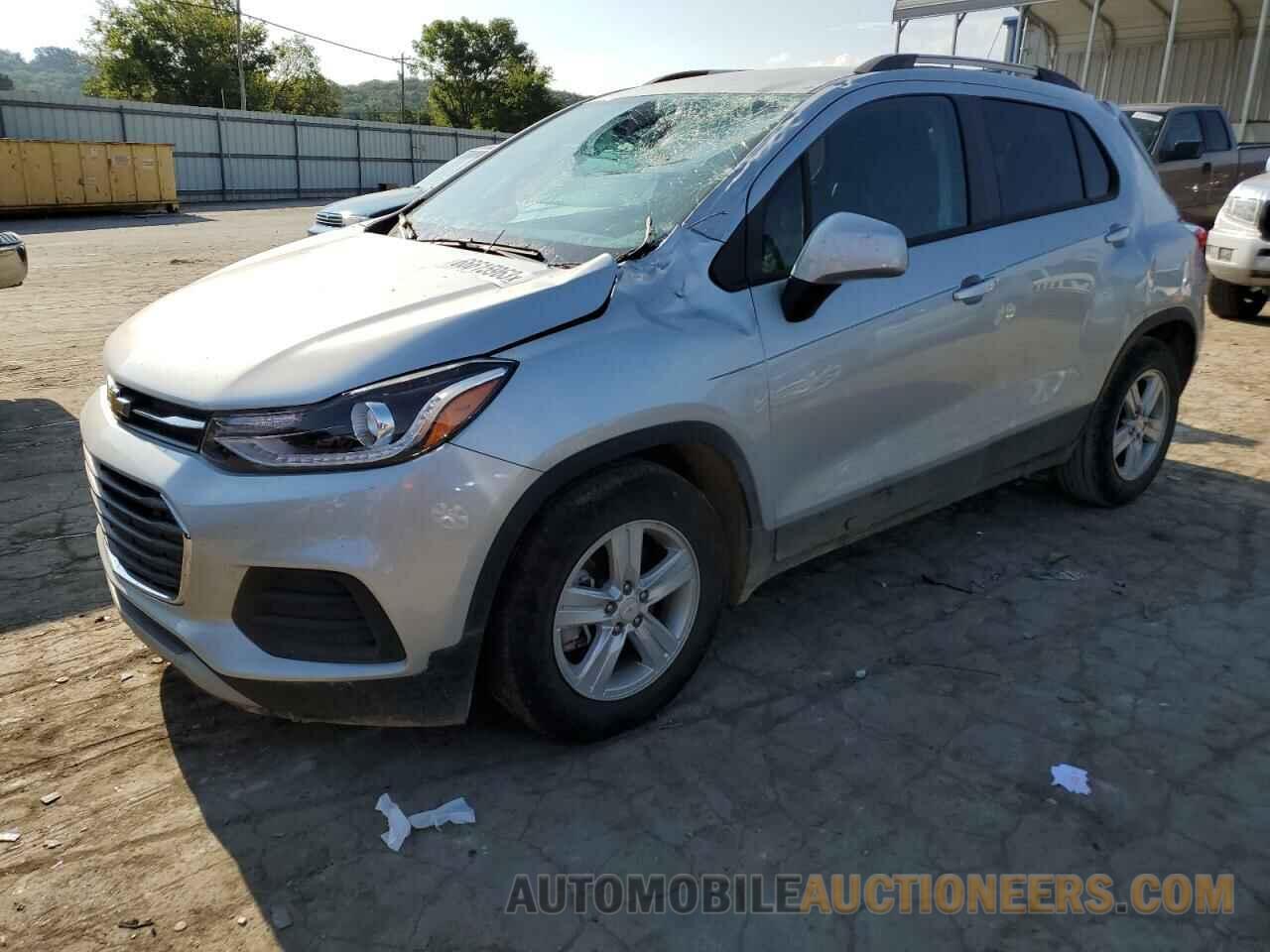 KL7CJLSM8NB565679 CHEVROLET TRAX 2022