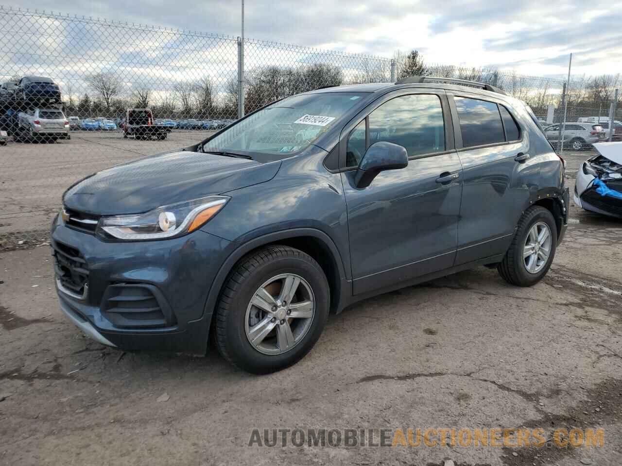 KL7CJLSM9MB376165 CHEVROLET TRAX 2021