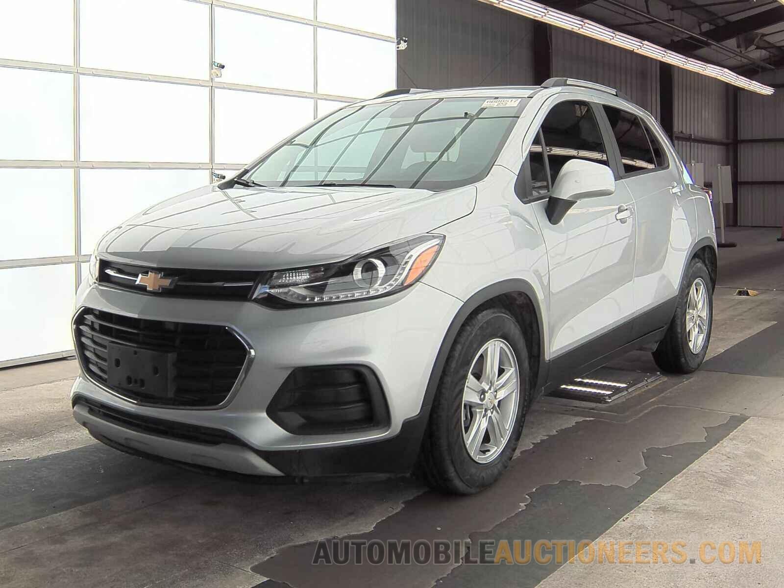 KL7CJLSM9NB564802 Chevrolet Trax 2022