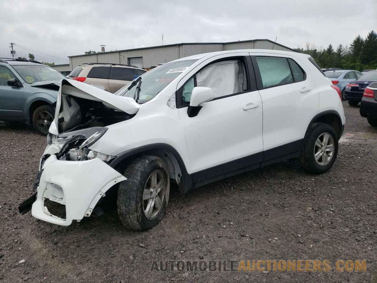 KL7CJNSB0JB621070 CHEVROLET TRAX 2018